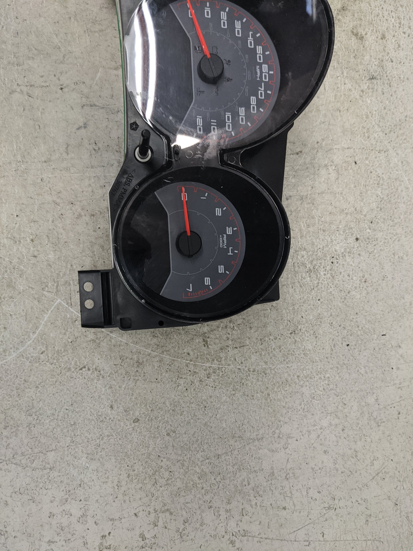 2011-2014 Dodge Avenger Instrument Cluster Speedometer Gauges P/N:56046511AH P68080974AA Miles: Fits Fits 2011 2012 2013 201