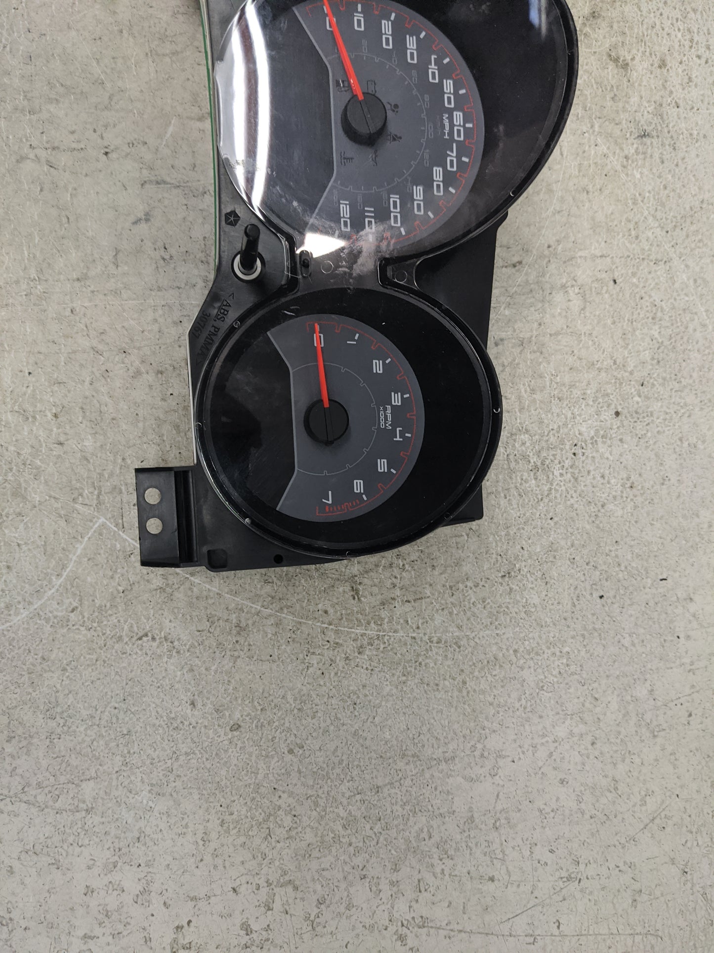 2011-2014 Dodge Avenger Instrument Cluster Speedometer Gauges P/N:56046511AH P68080974AA Miles: Fits Fits 2011 2012 2013 201