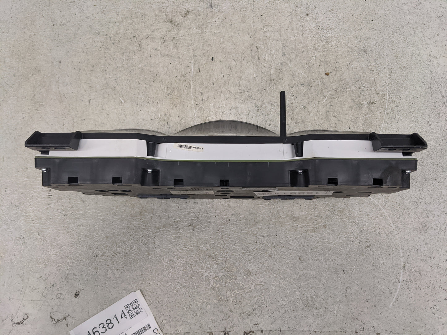 2011-2014 Dodge Avenger Instrument Cluster Speedometer Gauges P/N:56046511AH P68080974AA Miles: Fits Fits 2011 2012 2013 201