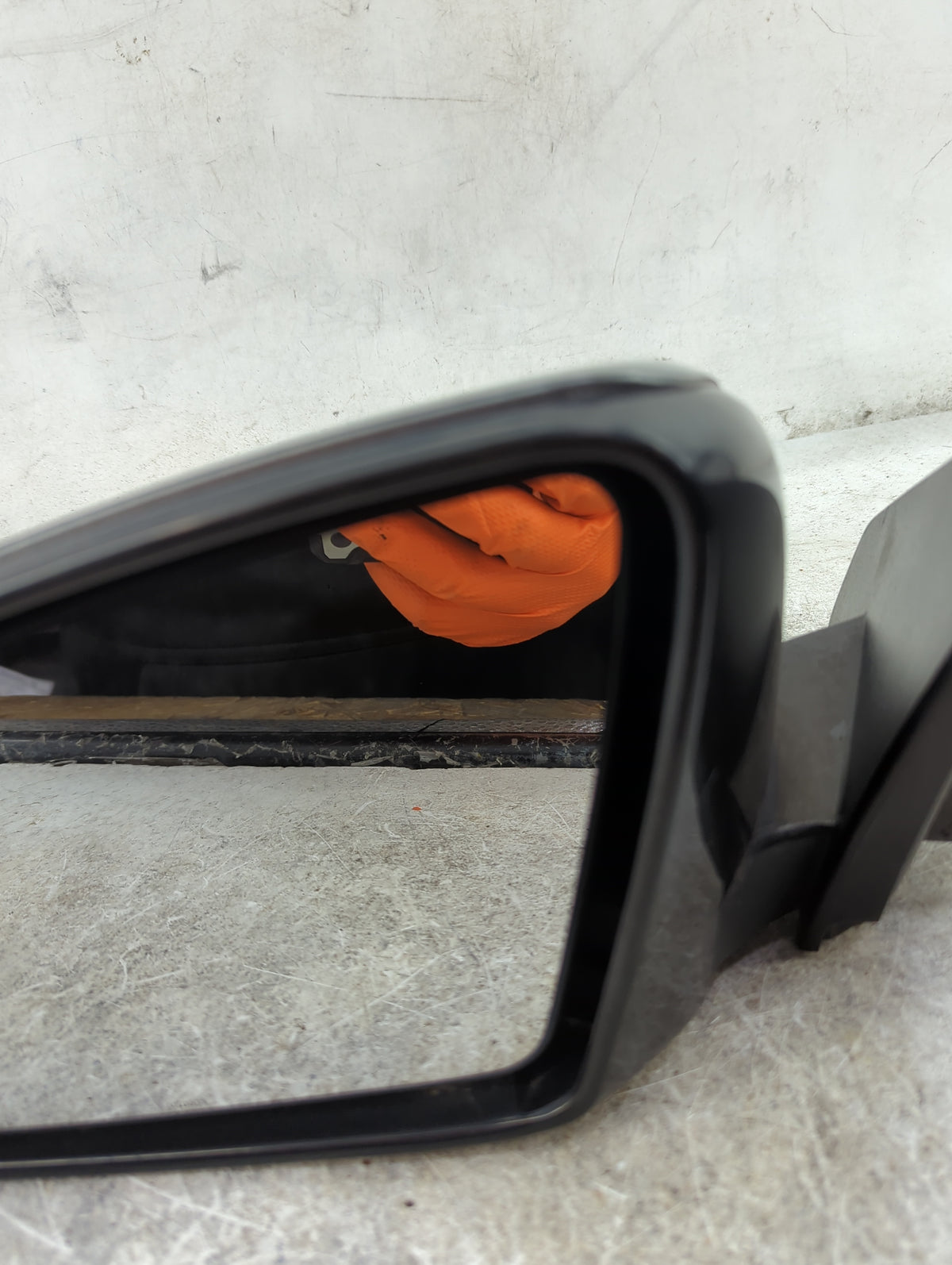 2013-2014 Dodge Avenger Driver Side View Mirror - Left Door Mirror OEM Used - Oemusedautoparts1.com