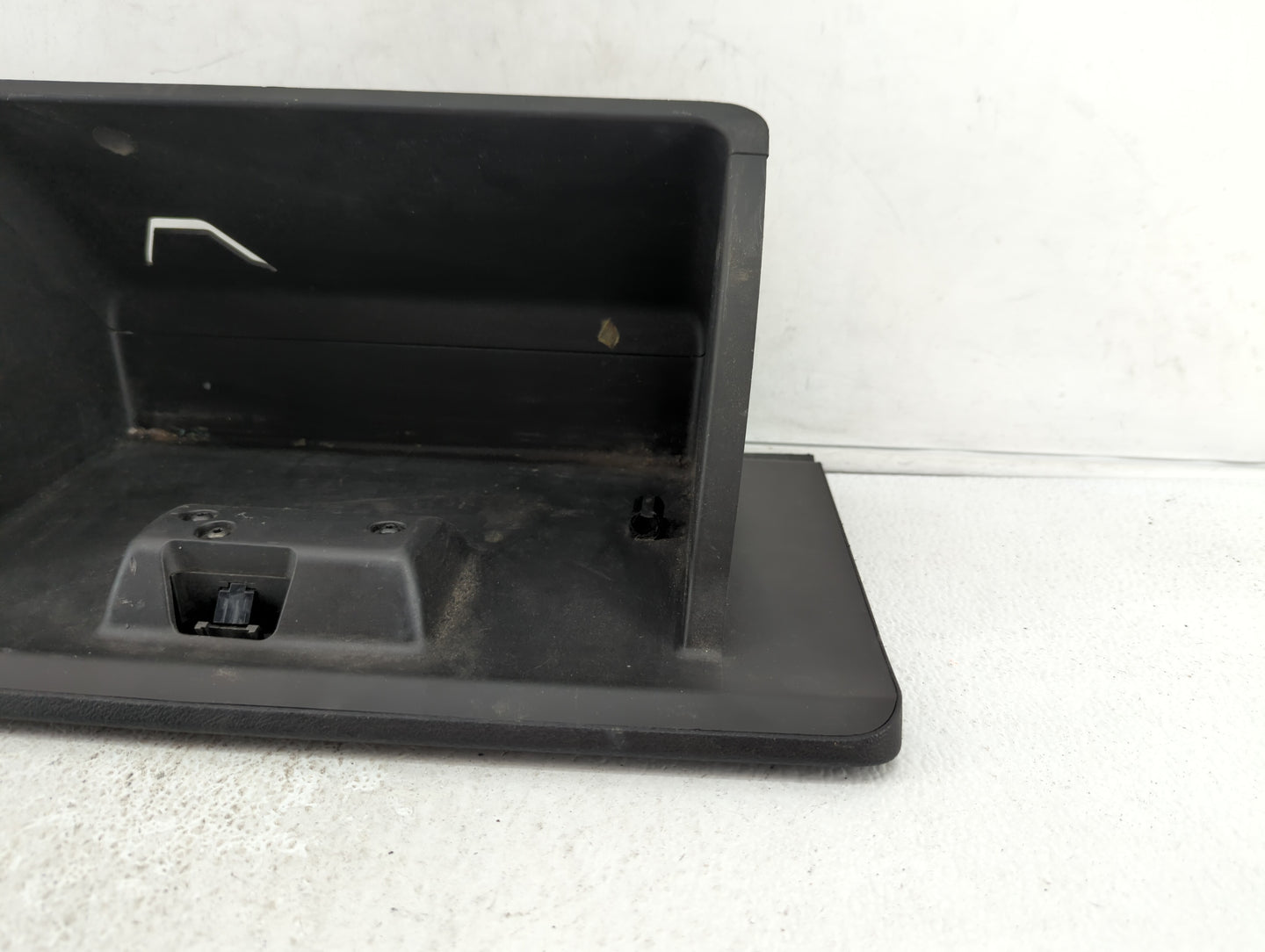 2012 Dodge Avenger Passenger Glove Box Door Storage Compartment Black - Oemusedautoparts1.com