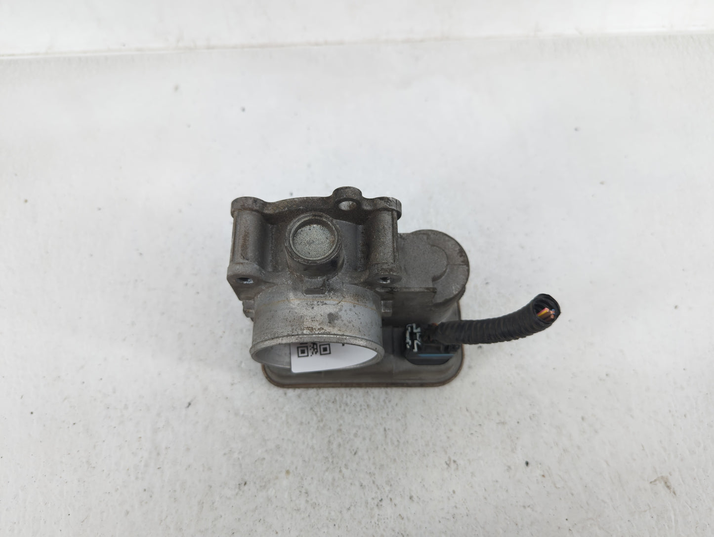 2008-2014 Dodge Avenger Throttle Body P/N:542909035AB 04891735AC Fits OEM Used Auto Parts - Oemusedautoparts1.com