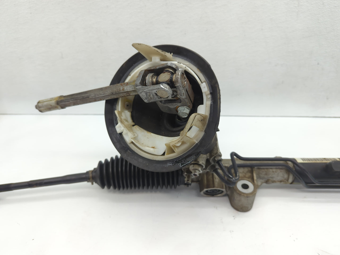 2011-2014 Dodge Avenger Rack and Pinion Steering Gear P/N:P05154524AC Fits Fits 2011 2012 2013 2014 OEM Used Auto Parts - Oe