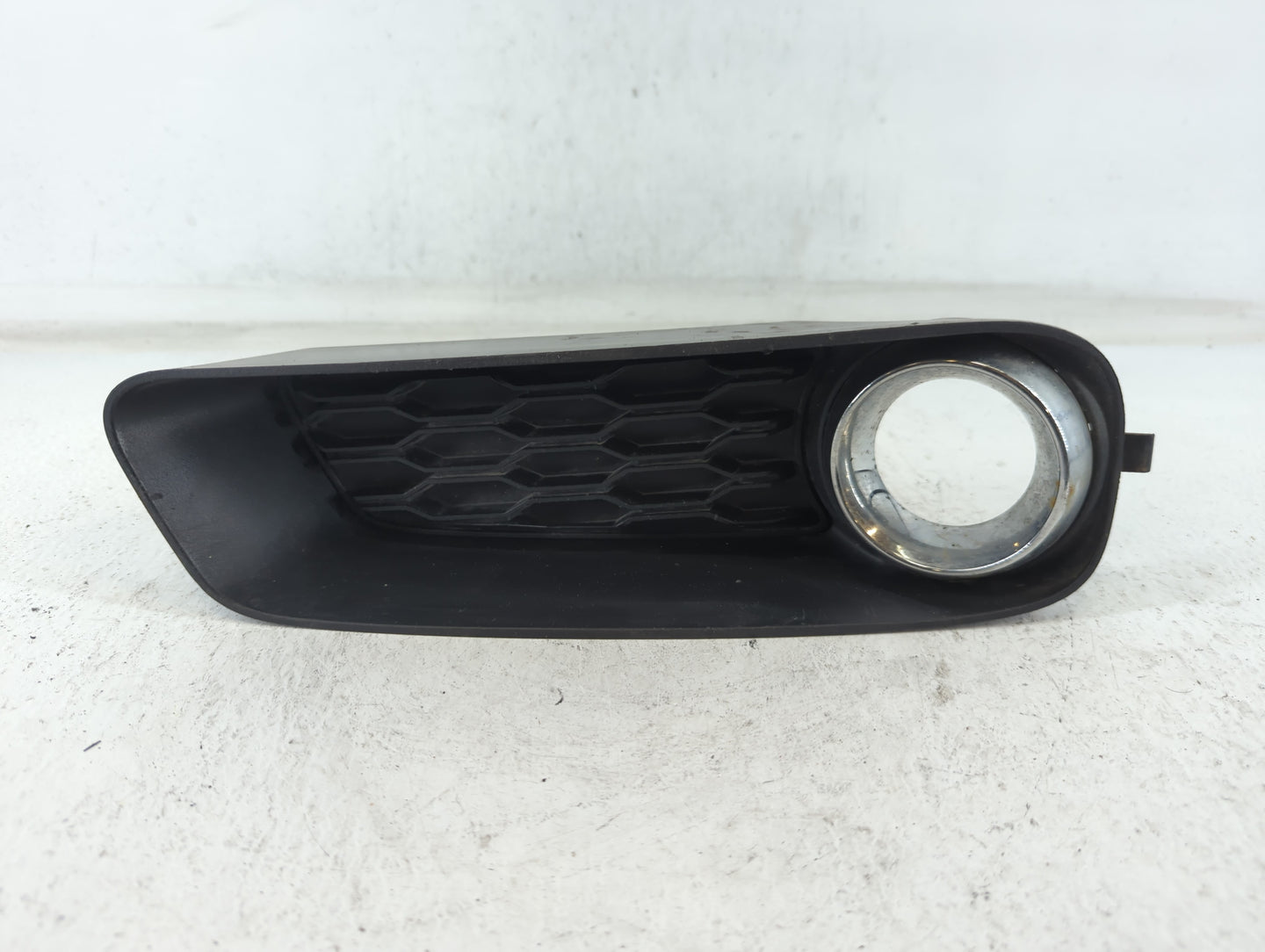 2011-2014 Dodge Avenger Passenger Right Oem Fog Light Lamp - Oemusedautoparts1.com