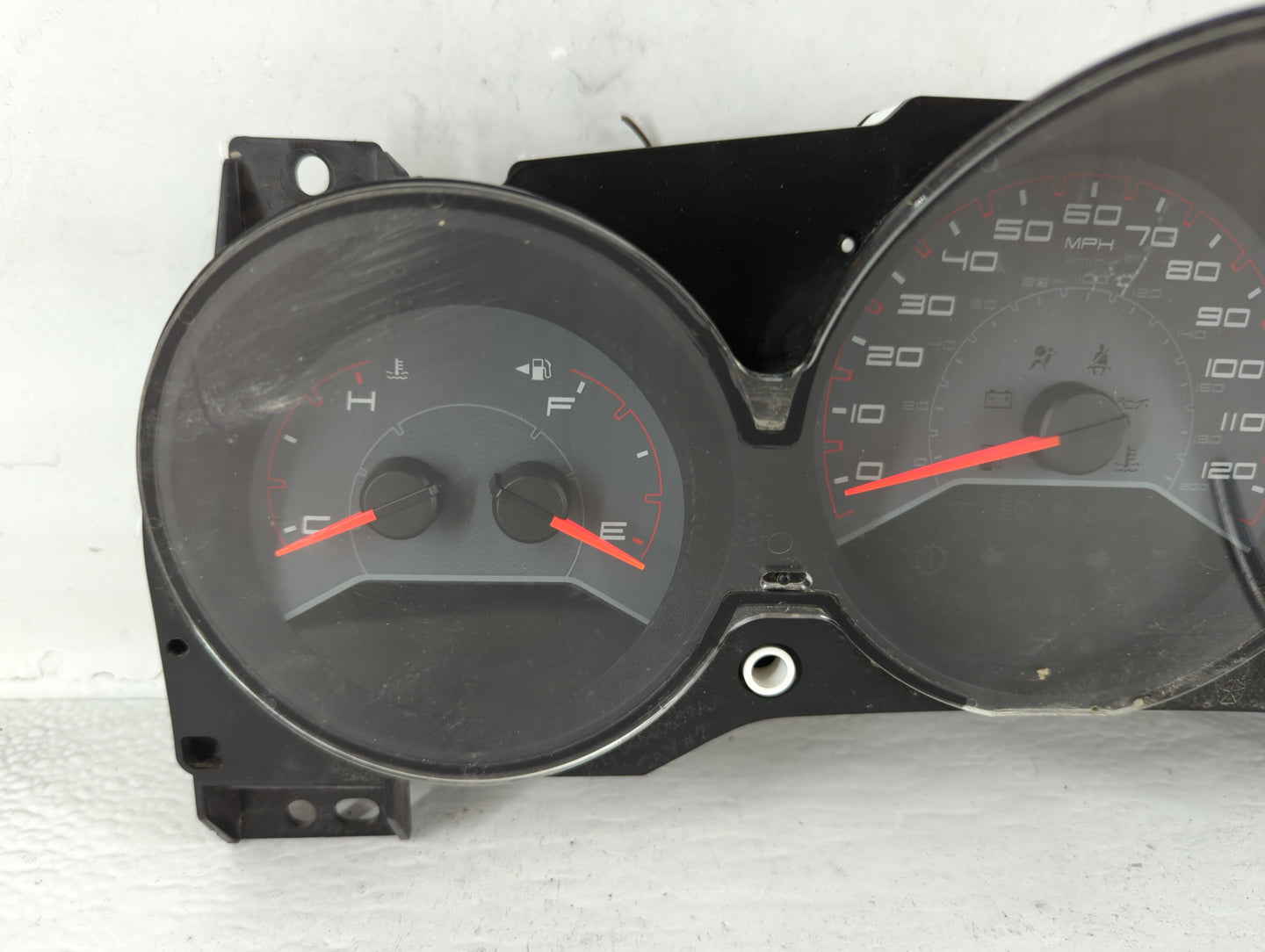 2011-2014 Dodge Avenger Instrument Cluster Speedometer Gauges P/N:P56046511AH Fits Fits 2011 2012 2013 2014 OEM Used Auto Pa