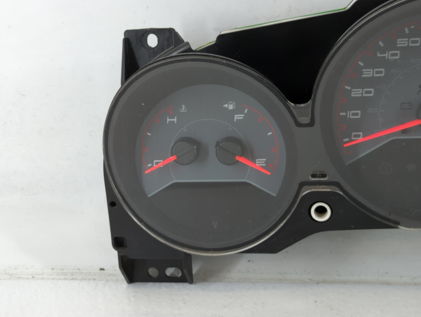 2011-2014 Dodge Avenger Instrument Cluster Speedometer Gauges P/N:P56046511AH Fits Fits 2011 2012 2013 2014 OEM Used Auto Pa