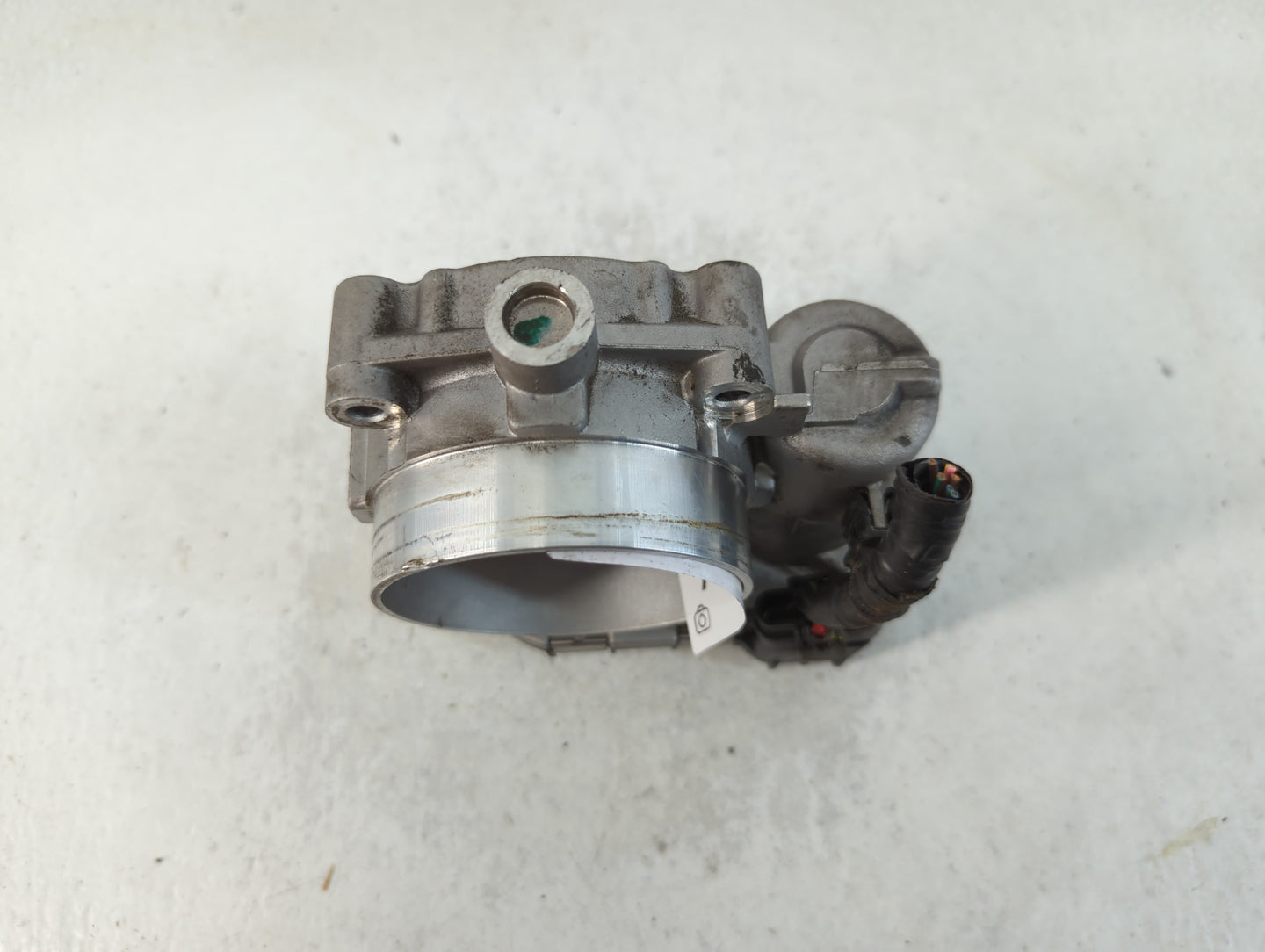 2011-2014 Dodge Avenger Throttle Body P/N:0 280 750 570 05184349AC Fits OEM Used Auto Parts - Oemusedautoparts1.com
