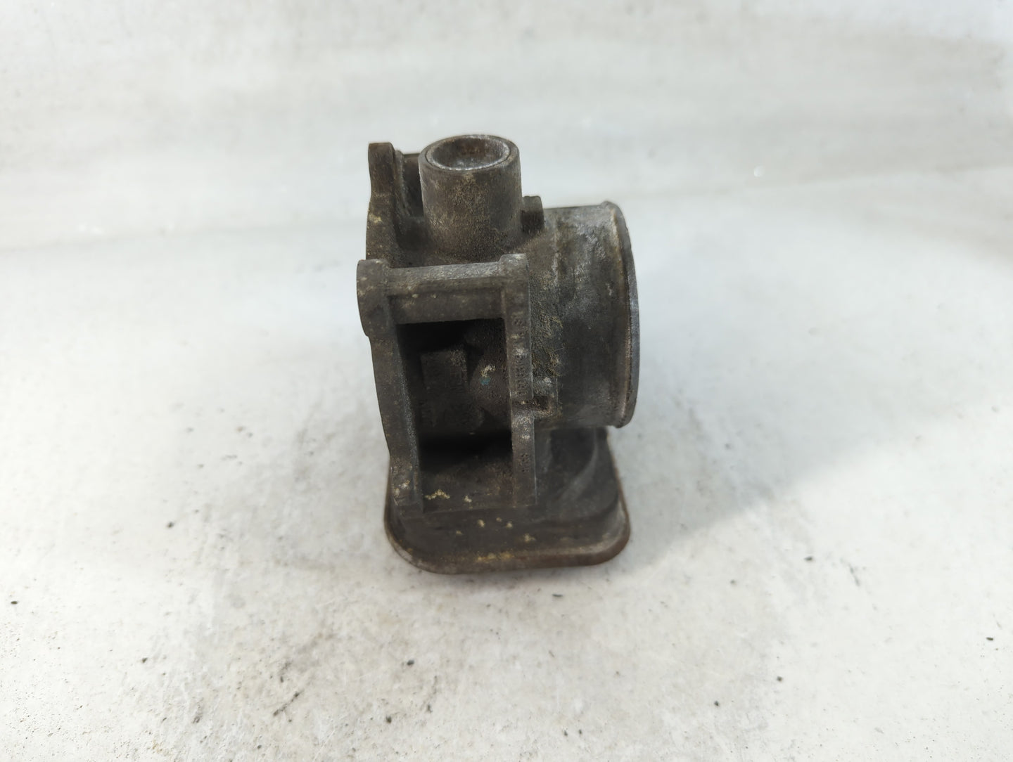 2008-2014 Dodge Avenger Throttle Body Fits Fits 2007 2008 2009 2010 2011 2012 2013 2014 2015 2016 2017 2018 OEM Used Auto Pa