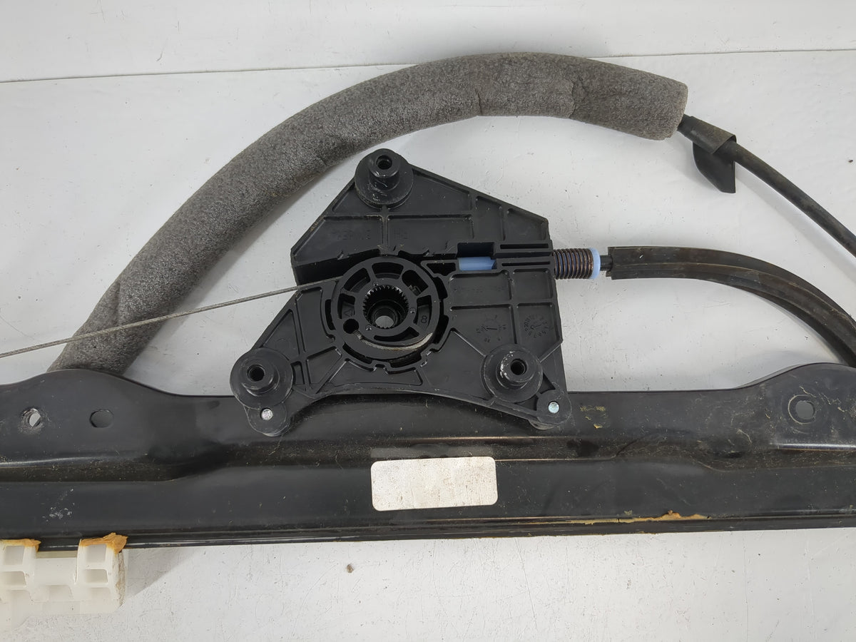 2011-2014 Dodge Avenger Used Window Regulator Passenger Front 967542 - Oemusedautoparts1.com