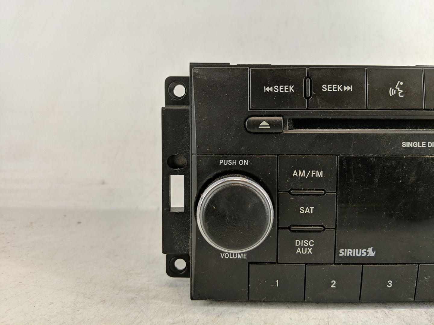 2011-2012 Dodge Caliber Radio AM FM Cd Player Receiver Replacement P/N:P05091197AA Fits Fits 2011 2012 OEM Used Auto Parts -