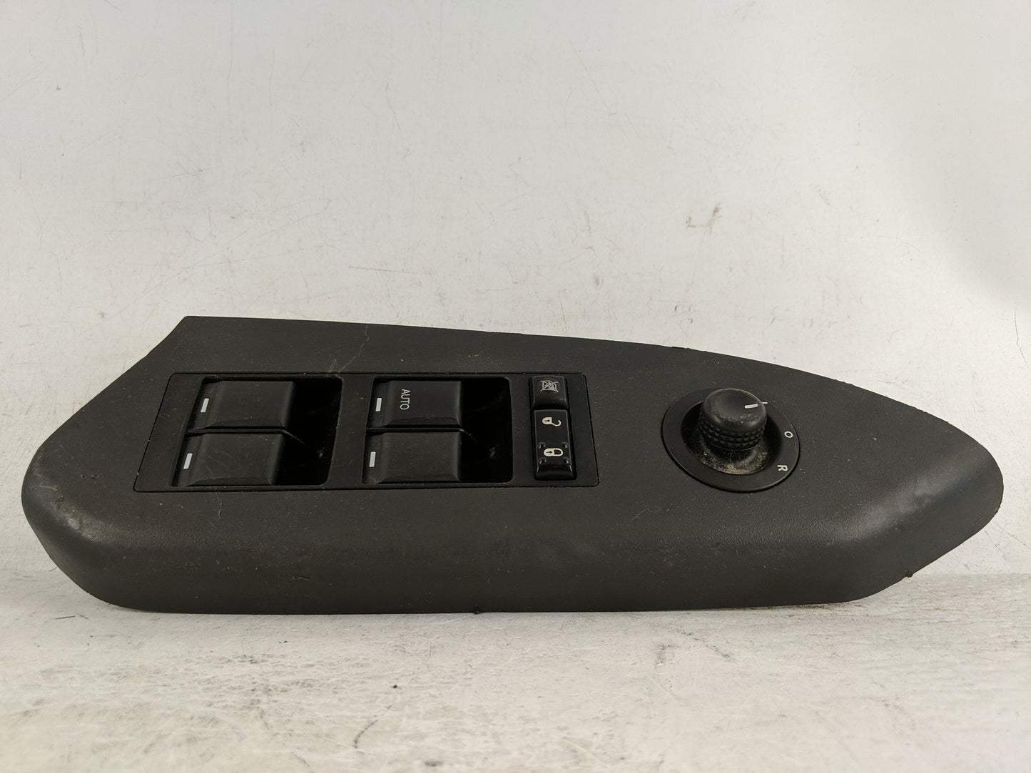 2011-2012 Dodge Caliber Master Power Window Switch Replacement Driver Side Left Fits OEM Used Auto Parts - Oemusedautoparts1