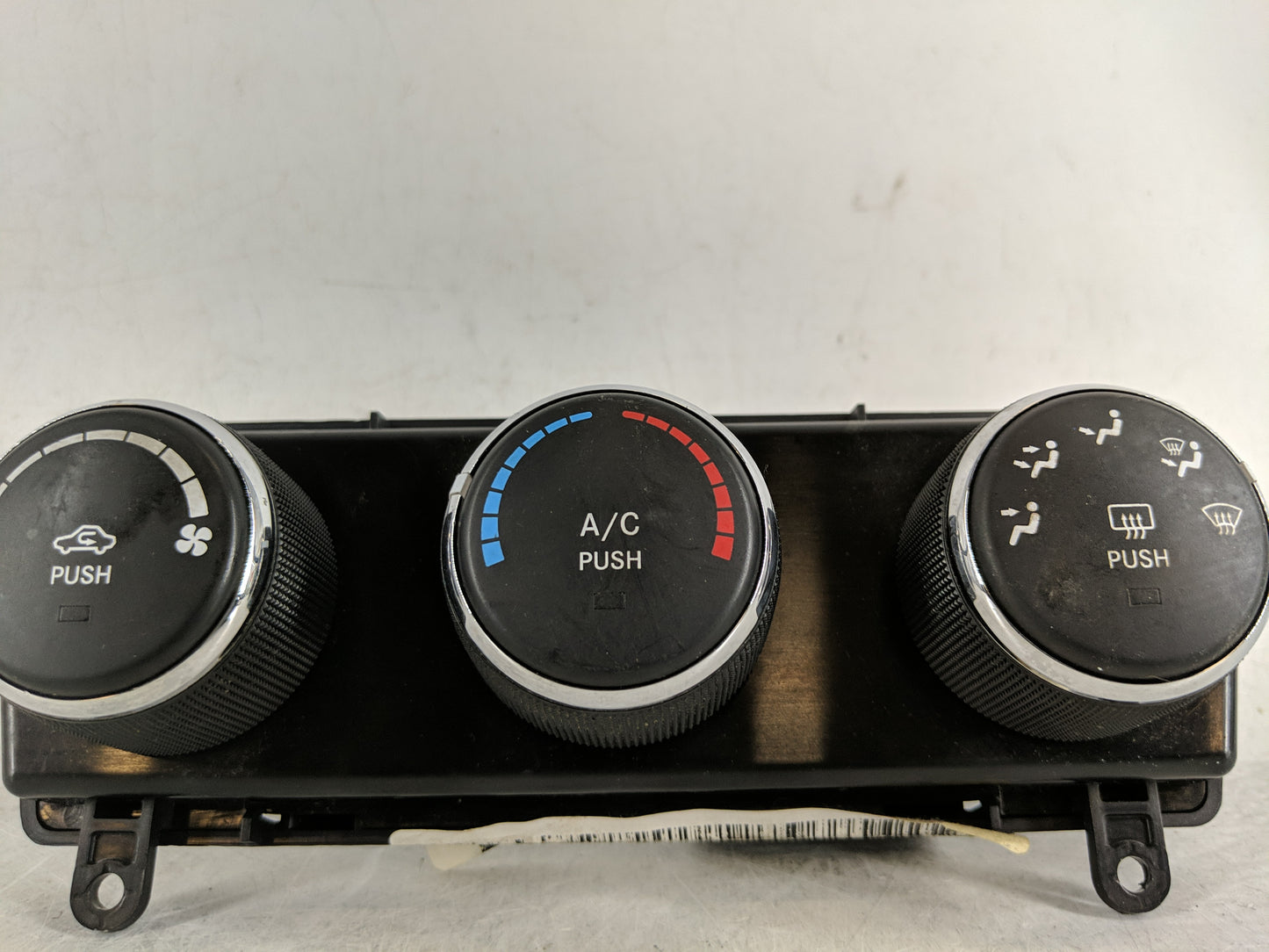 2011-2012 Dodge Caliber Climate Control Module Temperature AC/Heater Replacement P/N:P55111278AD Fits OEM Used Auto Parts - 