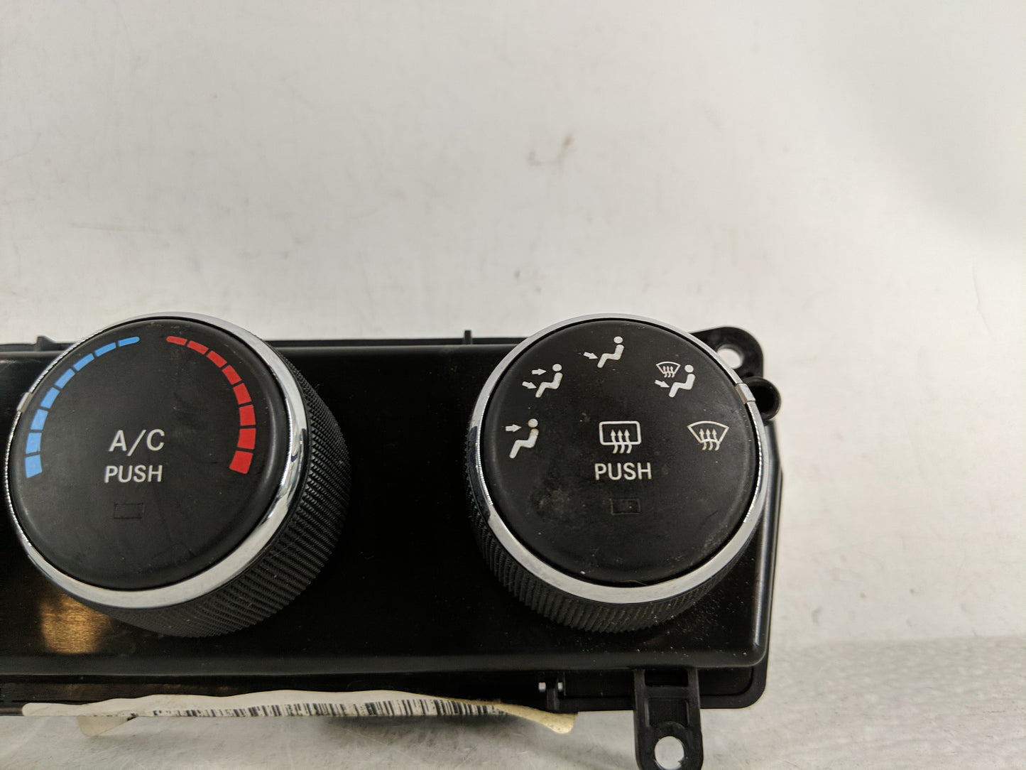 2011-2012 Dodge Caliber Climate Control Module Temperature AC/Heater Replacement P/N:P55111278AD Fits OEM Used Auto Parts - 