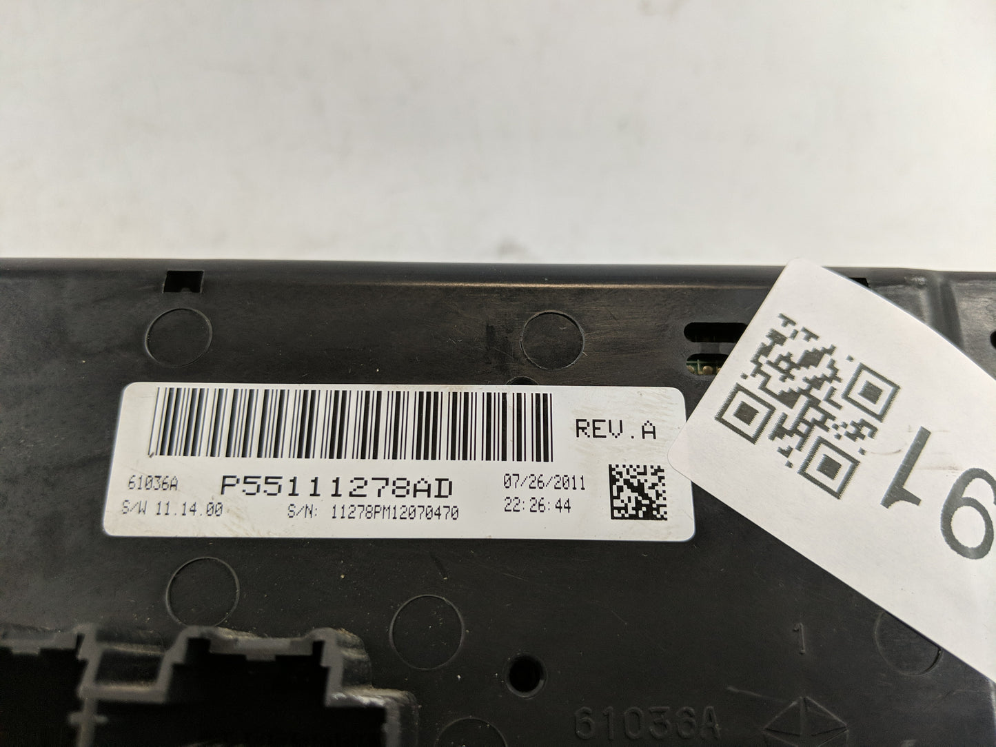 2011-2012 Dodge Caliber Climate Control Module Temperature AC/Heater Replacement P/N:P55111278AD Fits OEM Used Auto Parts - 
