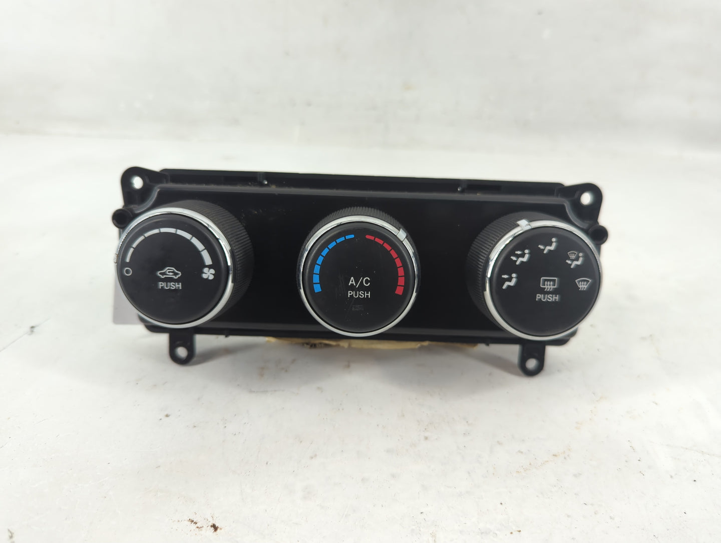 2011-2012 Dodge Caliber Climate Control Module Temperature AC/Heater Replacement P/N:P55111278AC Fits OEM Used Auto Parts - 