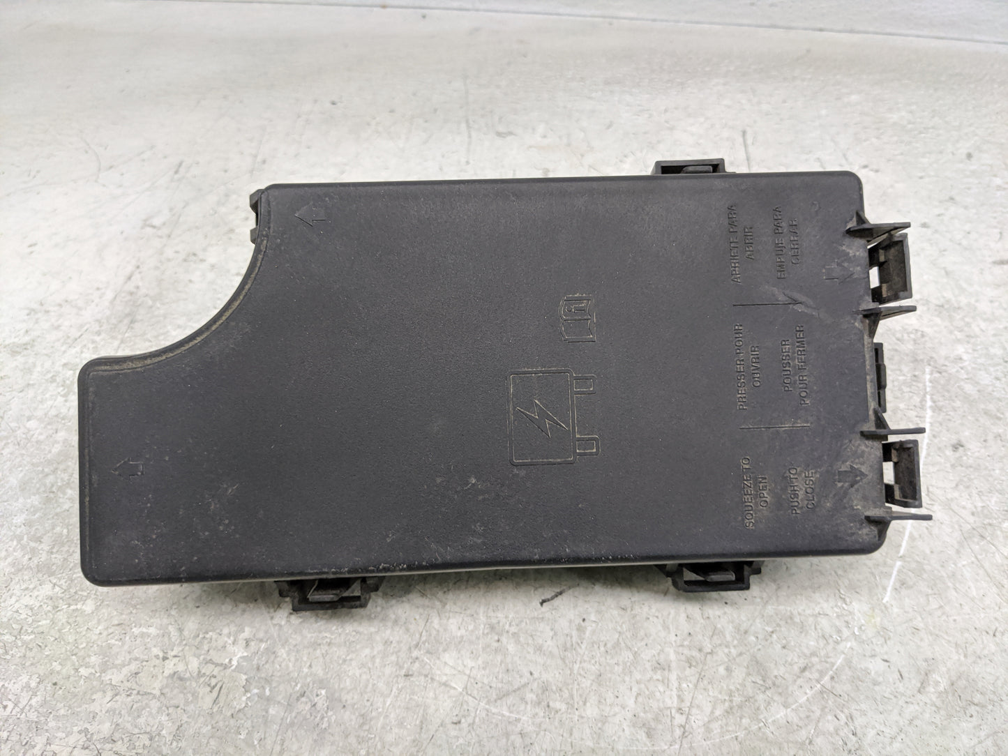 2012 Dodge Caliber Fusebox Fuse Box Relay Module Tipm 04692333ac - Oemusedautoparts1.com