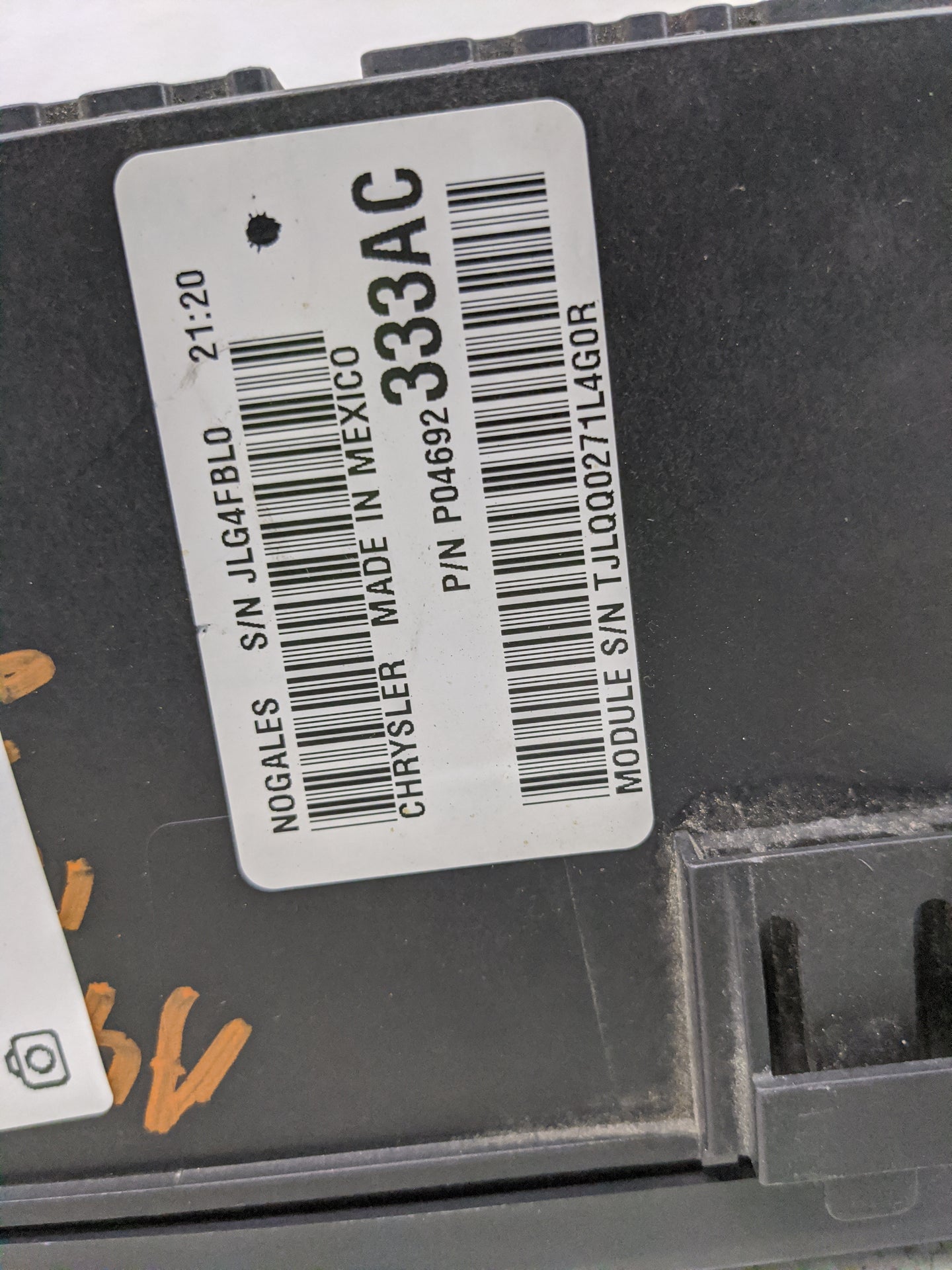 2012 Dodge Caliber Fusebox Fuse Box Relay Module Tipm 04692333ac - Oemusedautoparts1.com