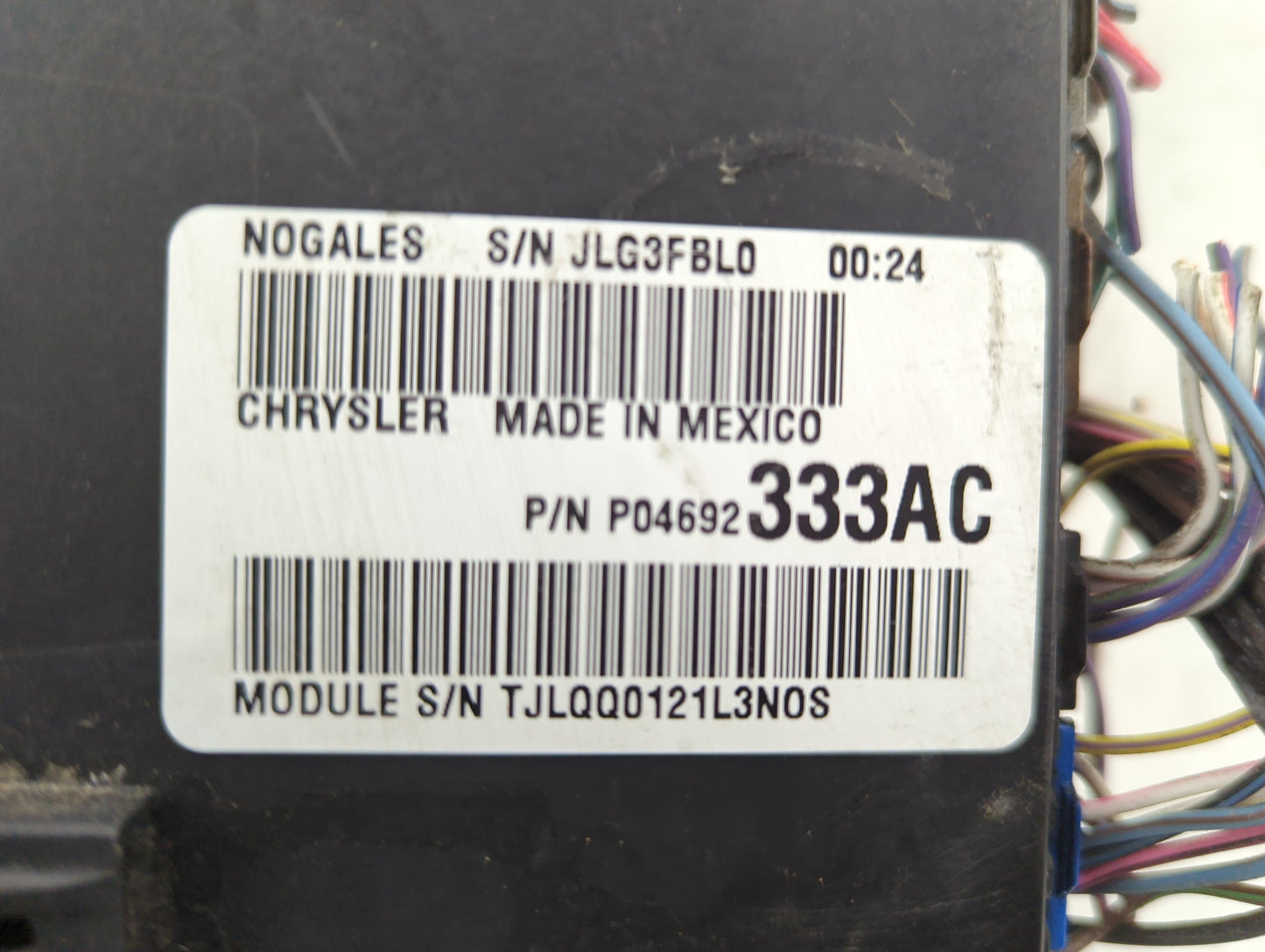 2010-2012 Dodge Caliber Fusebox Fuse Box Relay Module Tipm P04692333ac - Oemusedautoparts1.com