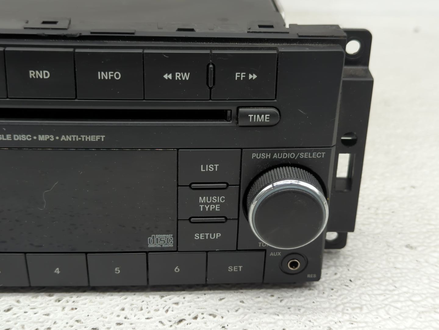2011-2012 Dodge Caliber Radio AM FM Cd Player Receiver Replacement P/N:P05091163AA Fits Fits 2011 2012 OEM Used Auto Parts -