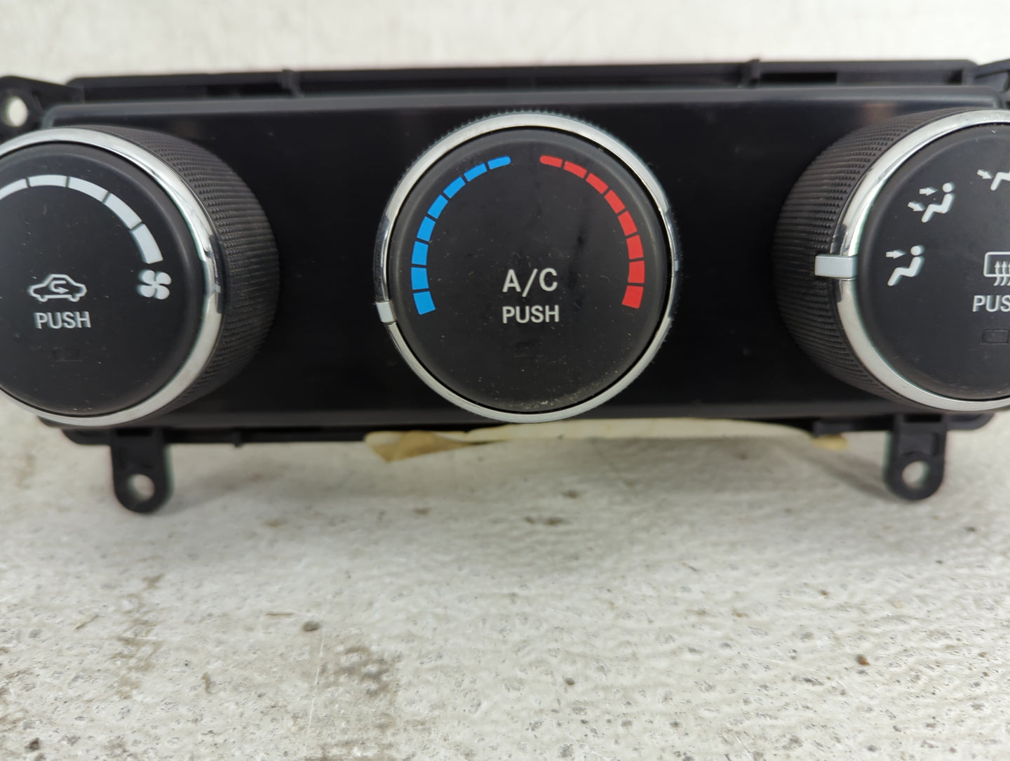 2011-2012 Dodge Caliber Climate Control Module Temperature AC/Heater Replacement P/N:P55111278AD Fits OEM Used Auto Parts - 