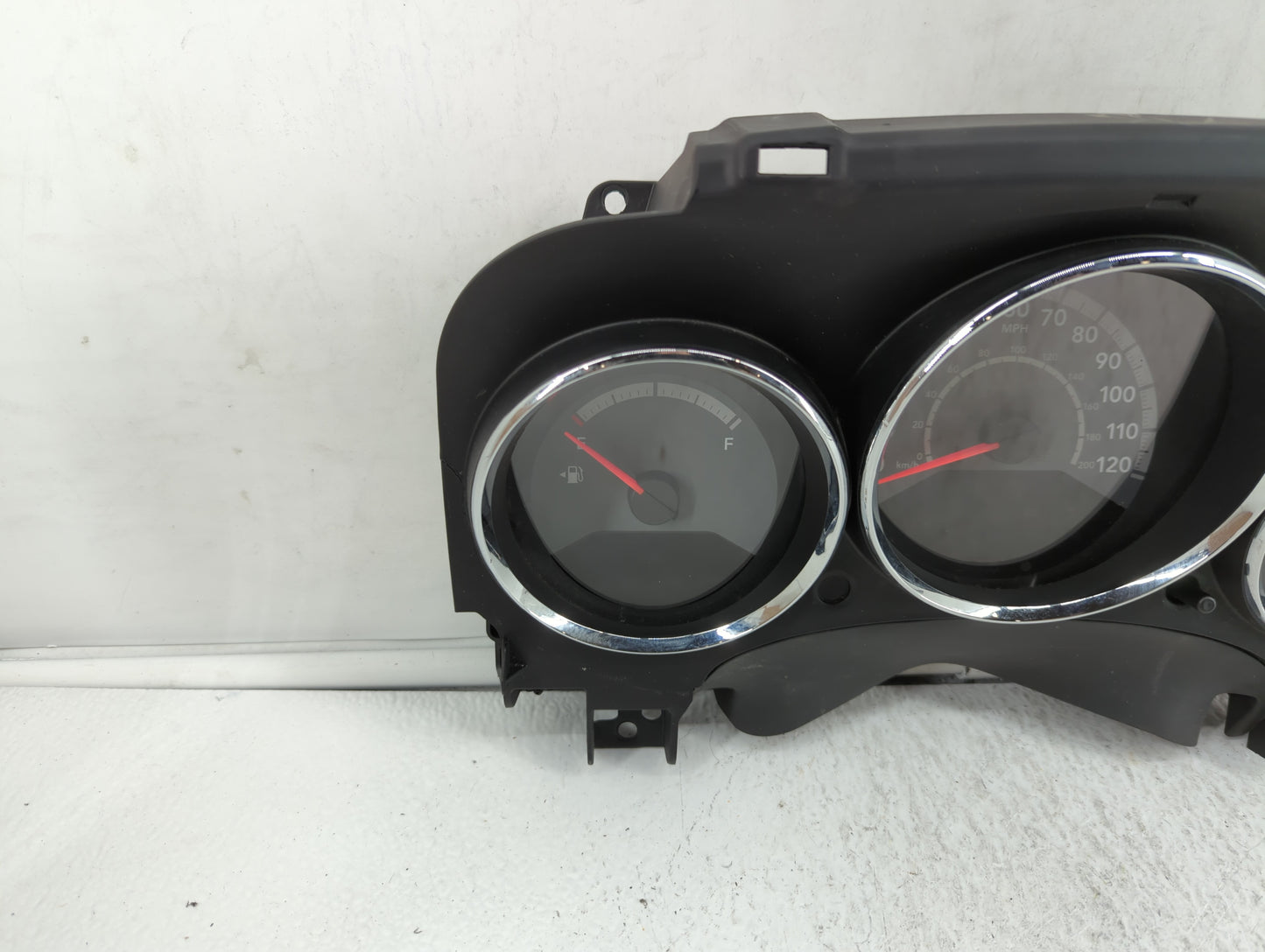 2011-2012 Dodge Caliber Instrument Cluster Speedometer Gauges P/N:P68087322AD Fits Fits 2011 2012 OEM Used Auto Parts - Oemu