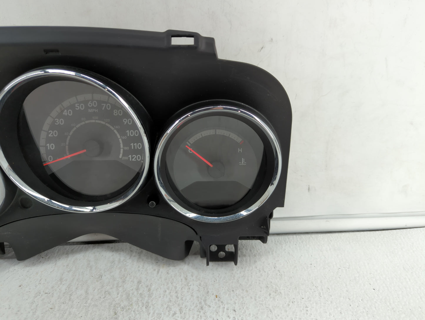 2011-2012 Dodge Caliber Instrument Cluster Speedometer Gauges P/N:P68087322AD Fits Fits 2011 2012 OEM Used Auto Parts - Oemu