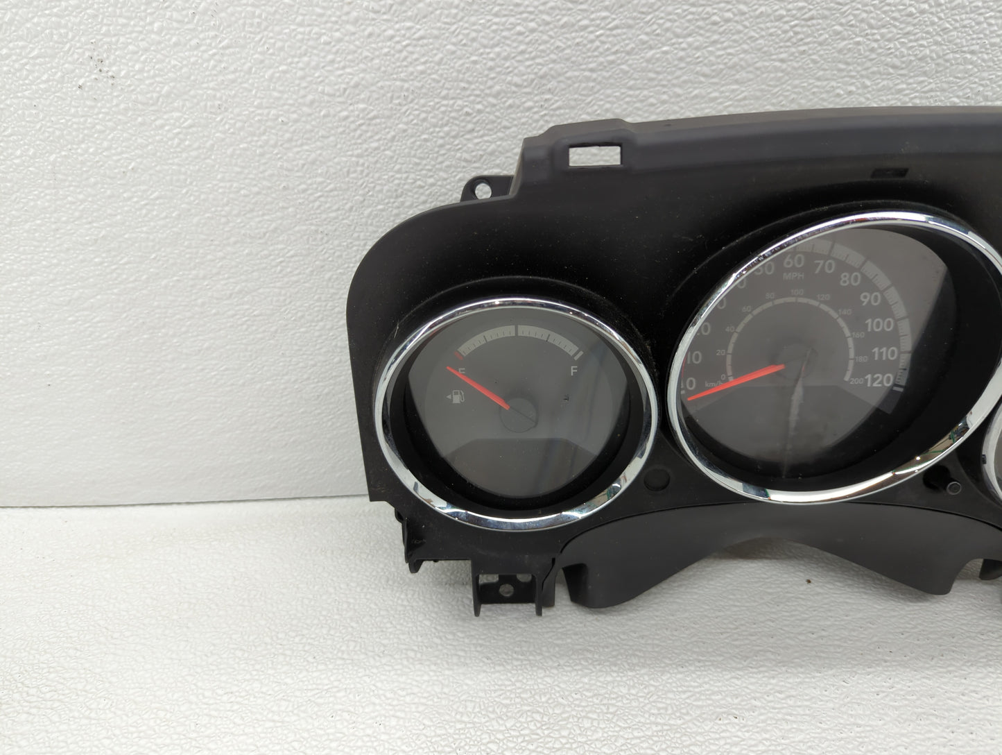 2011-2012 Dodge Caliber Instrument Cluster Speedometer Gauges P/N:P68087322AC P68087322AD Fits Fits 2011 2012 OEM Used Auto 