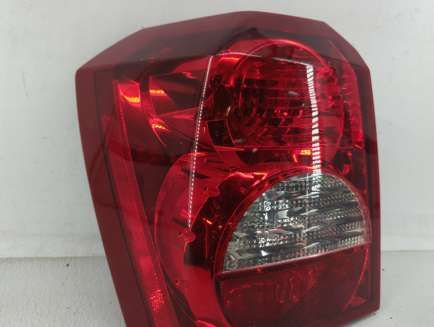 2008-2012 Dodge Caliber Tail Light Assembly Driver Left OEM P/N:CS251-B010L 05160361AA Fits Fits 2008 2009 2010 2011 2012 OE
