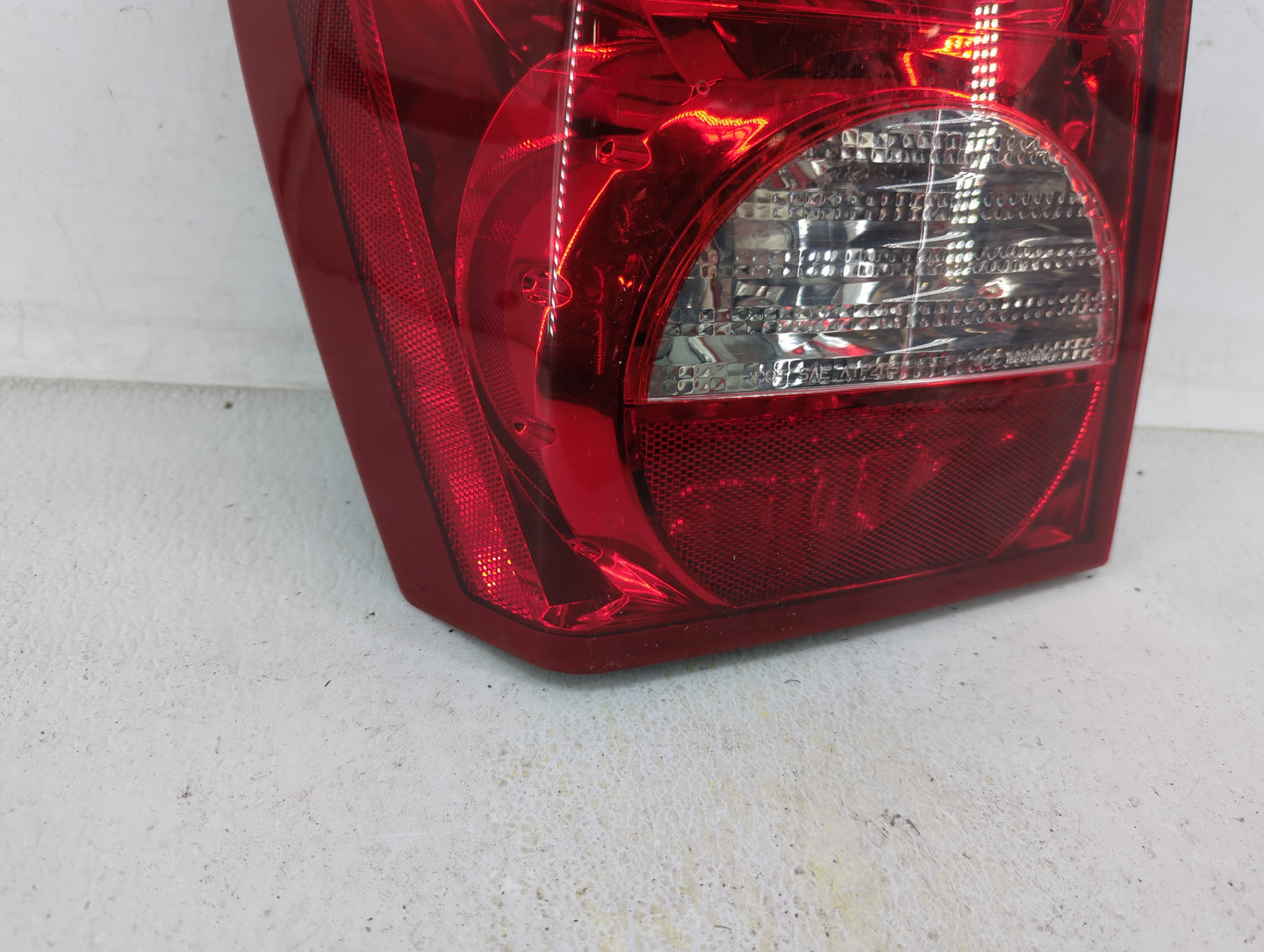 2008-2012 Dodge Caliber Tail Light Assembly Driver Left OEM P/N:CS251-B010L 05160361AA Fits Fits 2008 2009 2010 2011 2012 OE