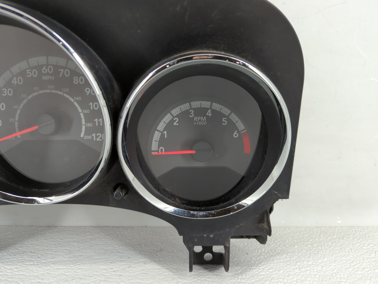 2011-2012 Dodge Caliber Instrument Cluster Speedometer Gauges P/N:68087323AD Fits Fits 2011 2012 OEM Used Auto Parts - Oemus