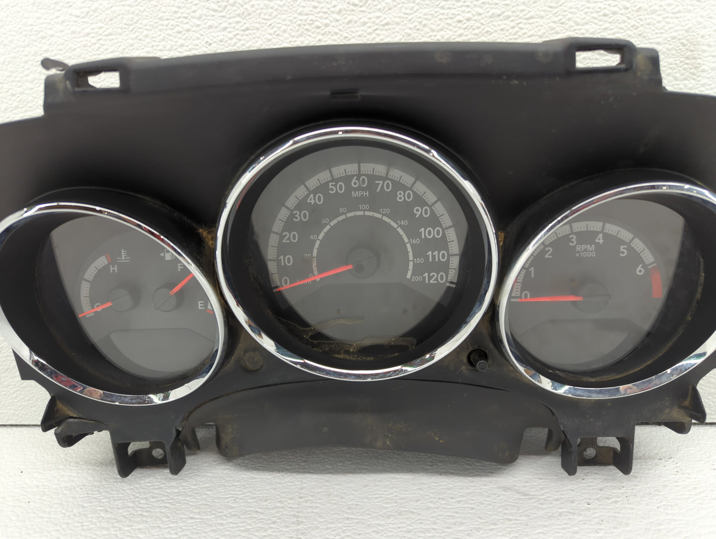 2011-2012 Dodge Caliber Instrument Cluster Speedometer Gauges P/N:68087323AD Fits Fits 2011 2012 OEM Used Auto Parts - Oemus