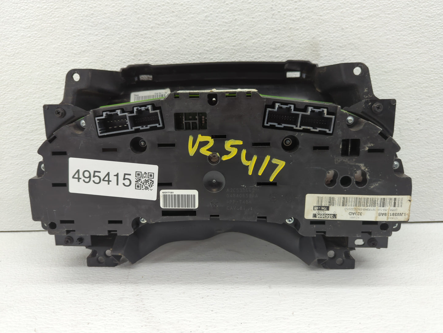 2011-2012 Dodge Caliber Instrument Cluster Speedometer Gauges P/N:68087323AD Fits Fits 2011 2012 OEM Used Auto Parts - Oemus