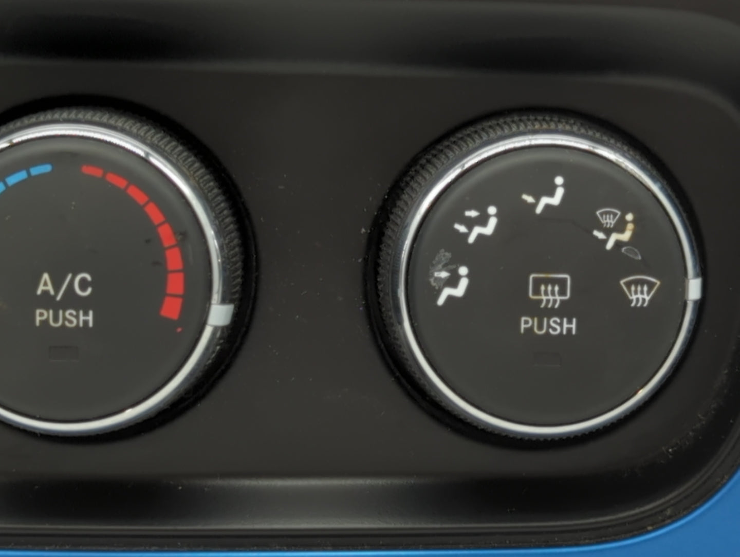 2011-2012 Dodge Caliber Climate Control Module Temperature AC/Heater Replacement P/N:P55111278AD Fits OEM Used Auto Parts - 