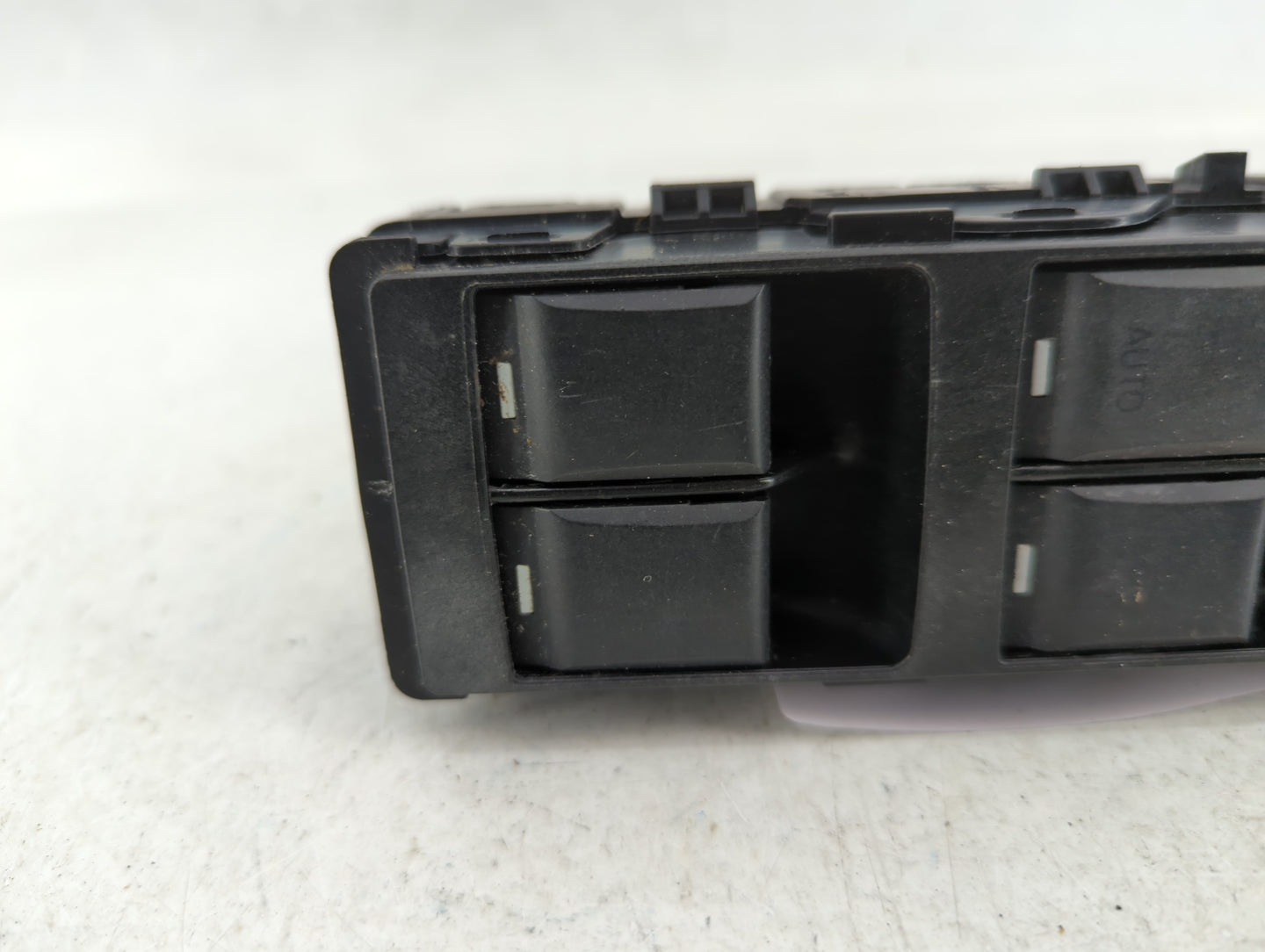 2011-2012 Dodge Caliber Master Power Window Switch Replacement Driver Side Left Fits OEM Used Auto Parts - Oemusedautoparts1