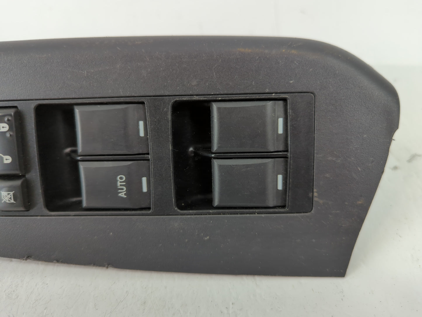 2011-2012 Dodge Caliber Master Power Window Switch Replacement Driver Side Left P/N:04602781AA Fits OEM Used Auto Parts - Oe