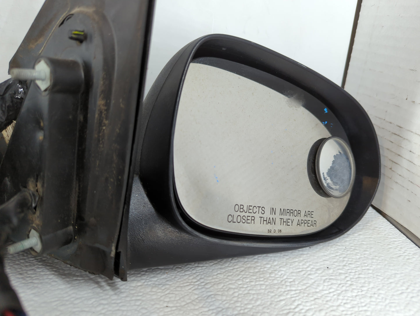 2007-2012 Dodge Caliber Passenger Side View Mirror - Right Door Mirror OEM Used - Oemusedautoparts1.com