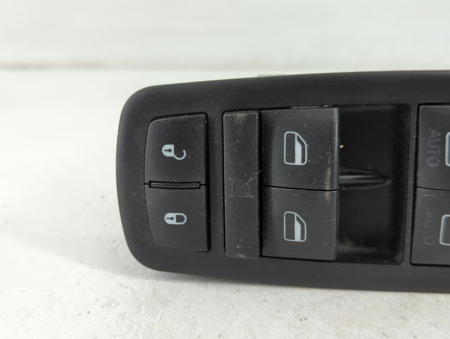 2012 Dodge Caravan Master Power Window Switch Replacement Driver Side Left P/N:68110871AA Fits OEM Used Auto Parts - Oemused