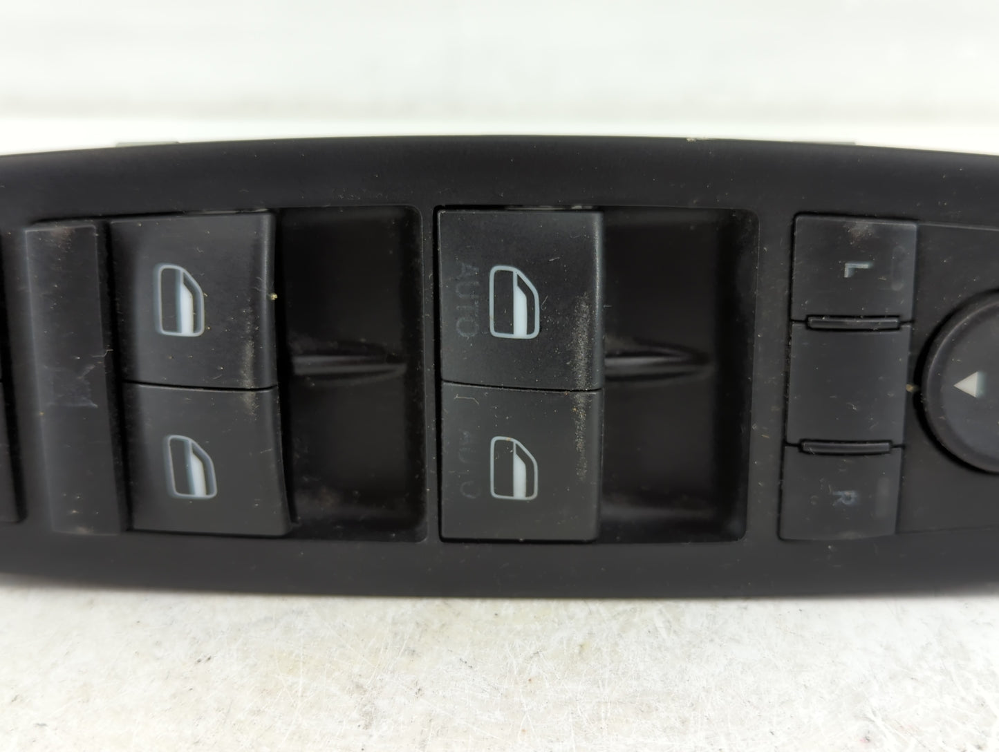 2012 Dodge Caravan Master Power Window Switch Replacement Driver Side Left P/N:68110871AA Fits OEM Used Auto Parts - Oemused
