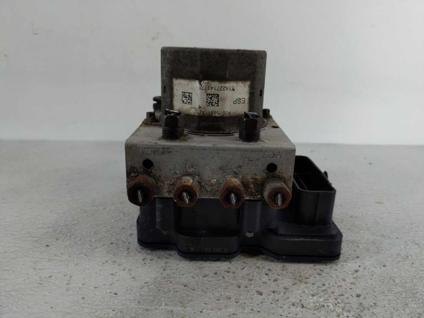 2012 Dodge Caravan ABS Pump Control Module Replacement P/N:P05154911AE Fits OEM Used Auto Parts - Oemusedautoparts1.com