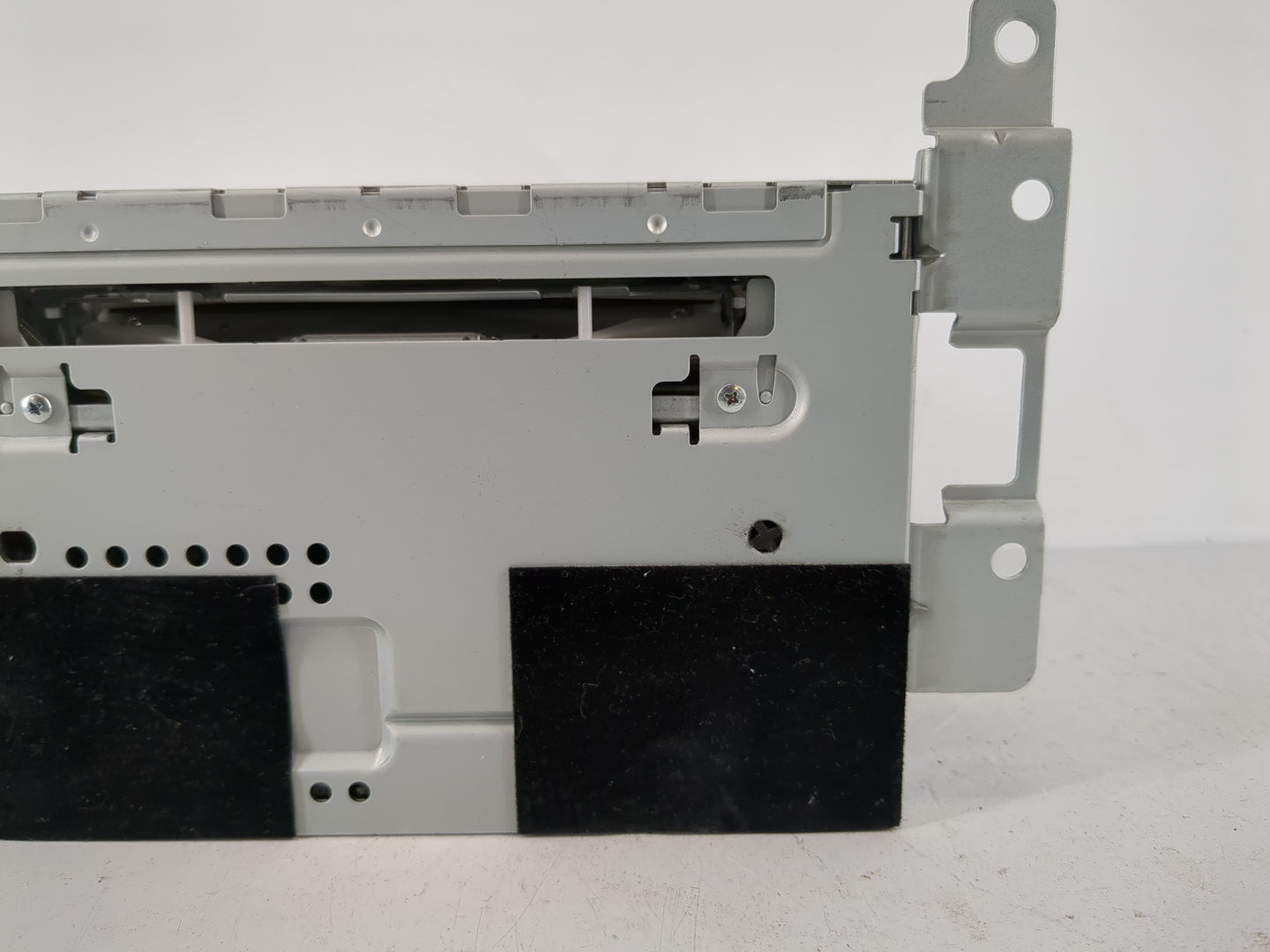 2012 Dodge Caravan Radio AM FM Cd Player Receiver Replacement P/N:9L8T-19C157-BB Fits OEM Used Auto Parts - Oemusedautoparts