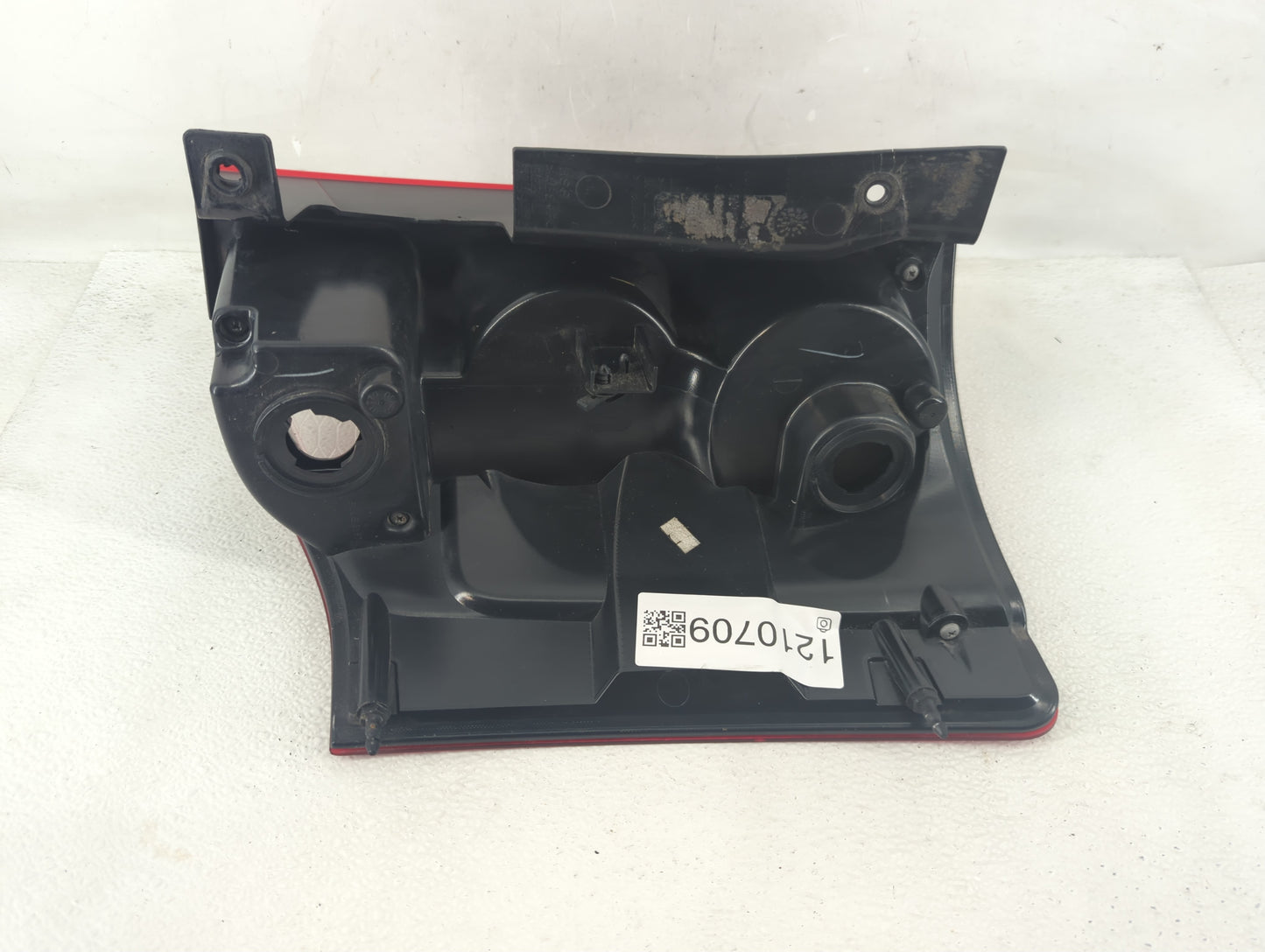2012 Dodge Caravan Tail Light Assembly Driver Left OEM P/N:05182525AD Fits Fits 2011 2013 2014 2015 2016 2017 2018 2019 2020