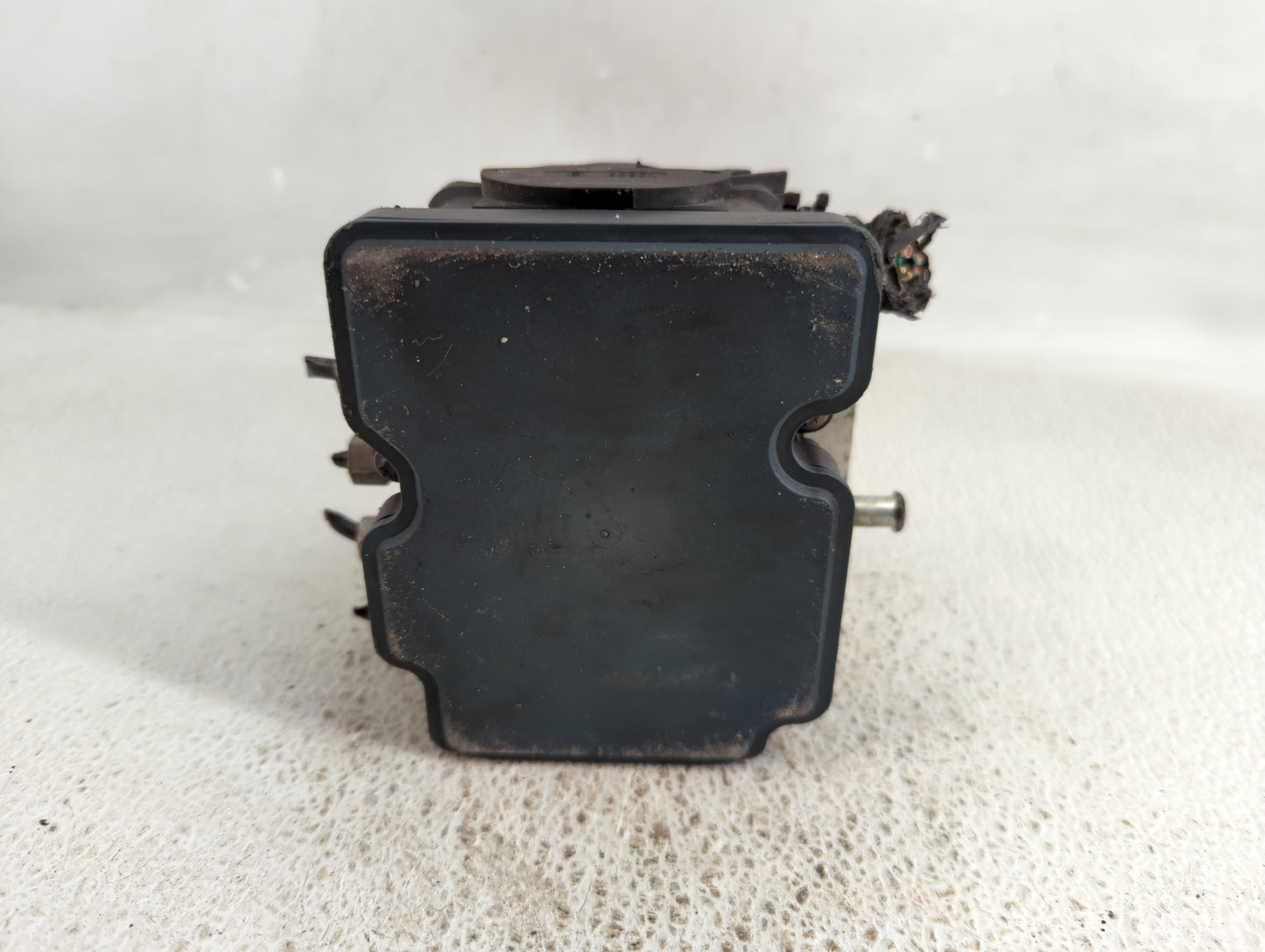 2012 Dodge Caravan ABS Pump Control Module Replacement P/N:P05154911AE Fits OEM Used Auto Parts - Oemusedautoparts1.com