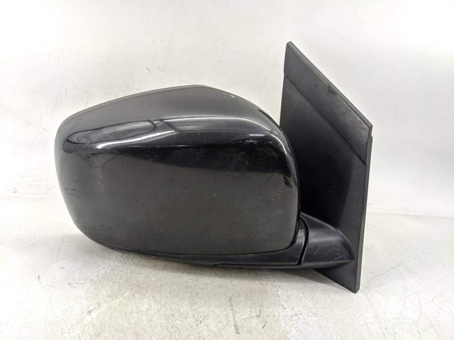 2012 Dodge Caravan Passenger Side View Mirror - Right Door Mirror OEM Used - Oemusedautoparts1.com
