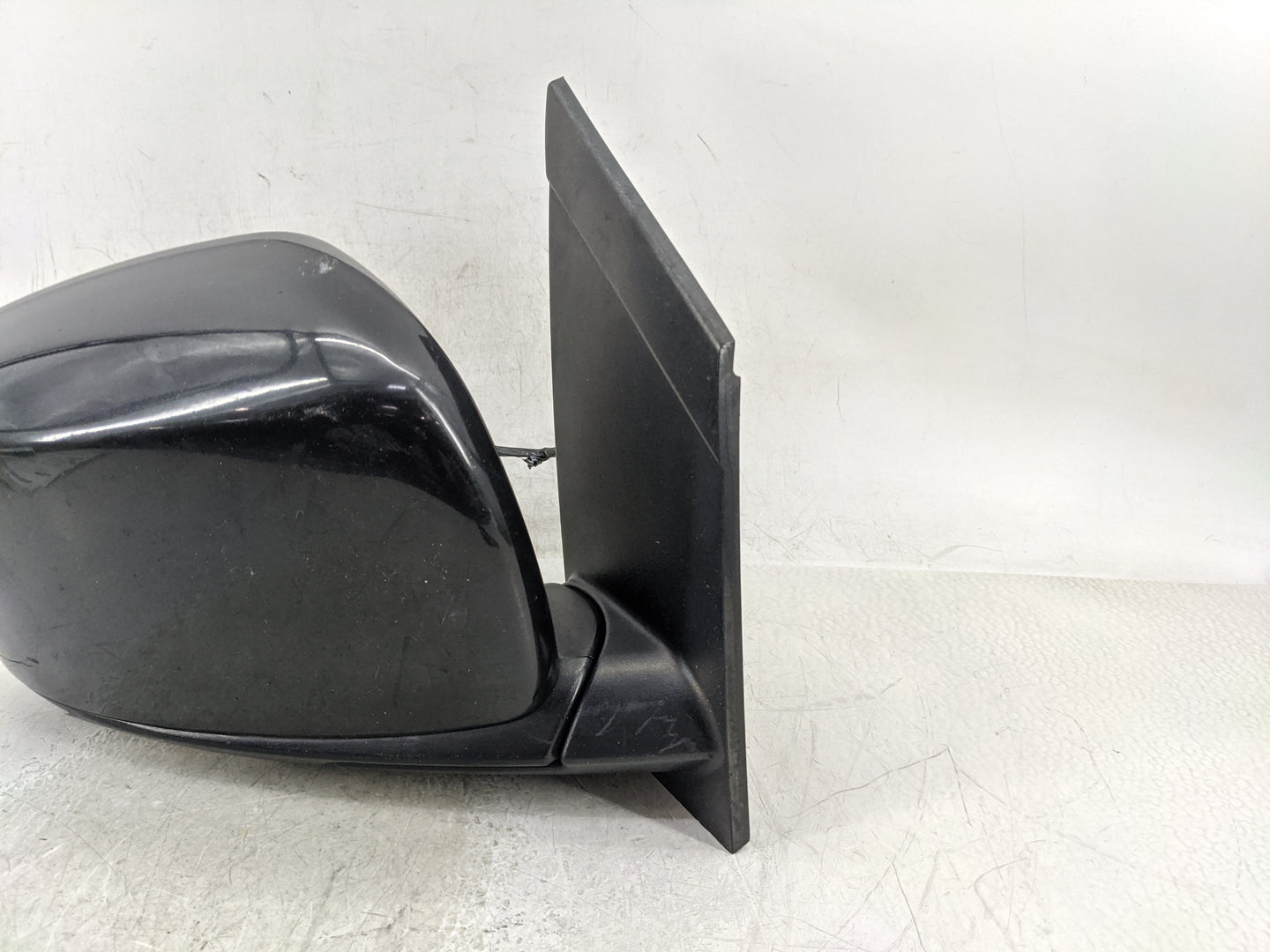 2012 Dodge Caravan Passenger Side View Mirror - Right Door Mirror OEM Used - Oemusedautoparts1.com