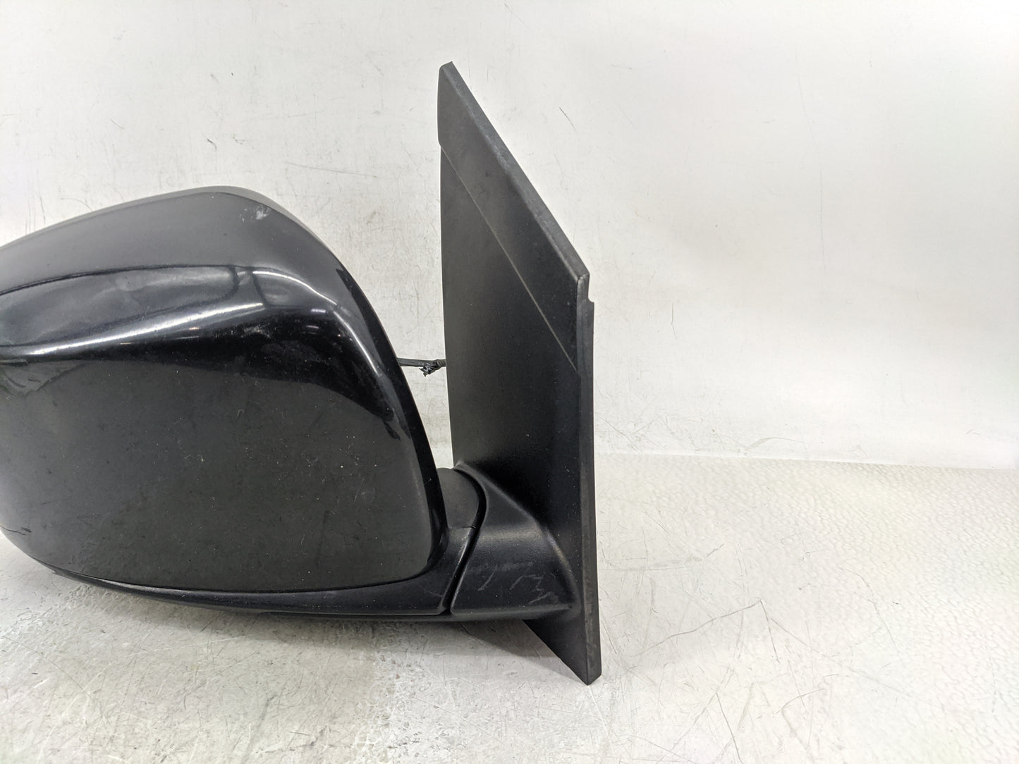 2012 Dodge Caravan Passenger Side View Mirror - Right Door Mirror OEM Used - Oemusedautoparts1.com