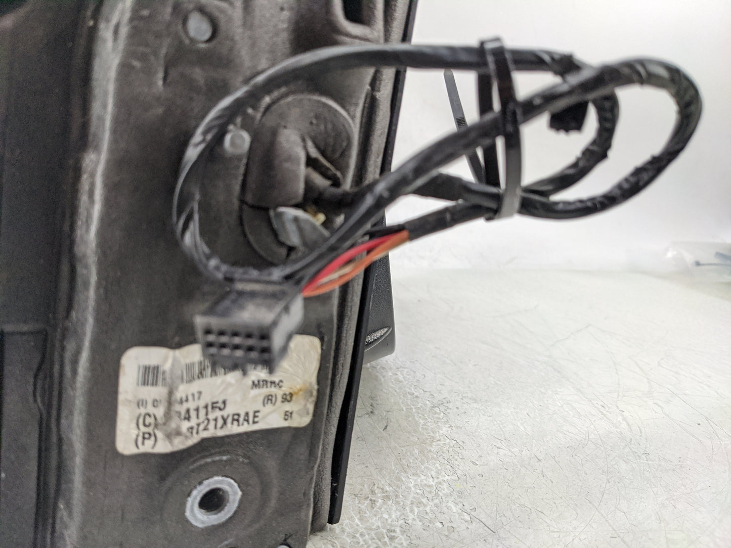 2012 Dodge Caravan Passenger Side View Mirror - Right Door Mirror OEM Used - Oemusedautoparts1.com