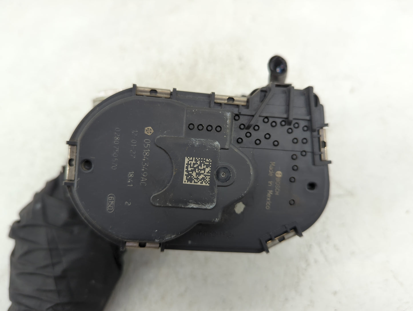 2012 Dodge Caravan Throttle Body P/N:0 280 750 570 05184349AC Fits Fits 2011 2013 2014 2015 2016 2017 2018 2019 2020 2021 20