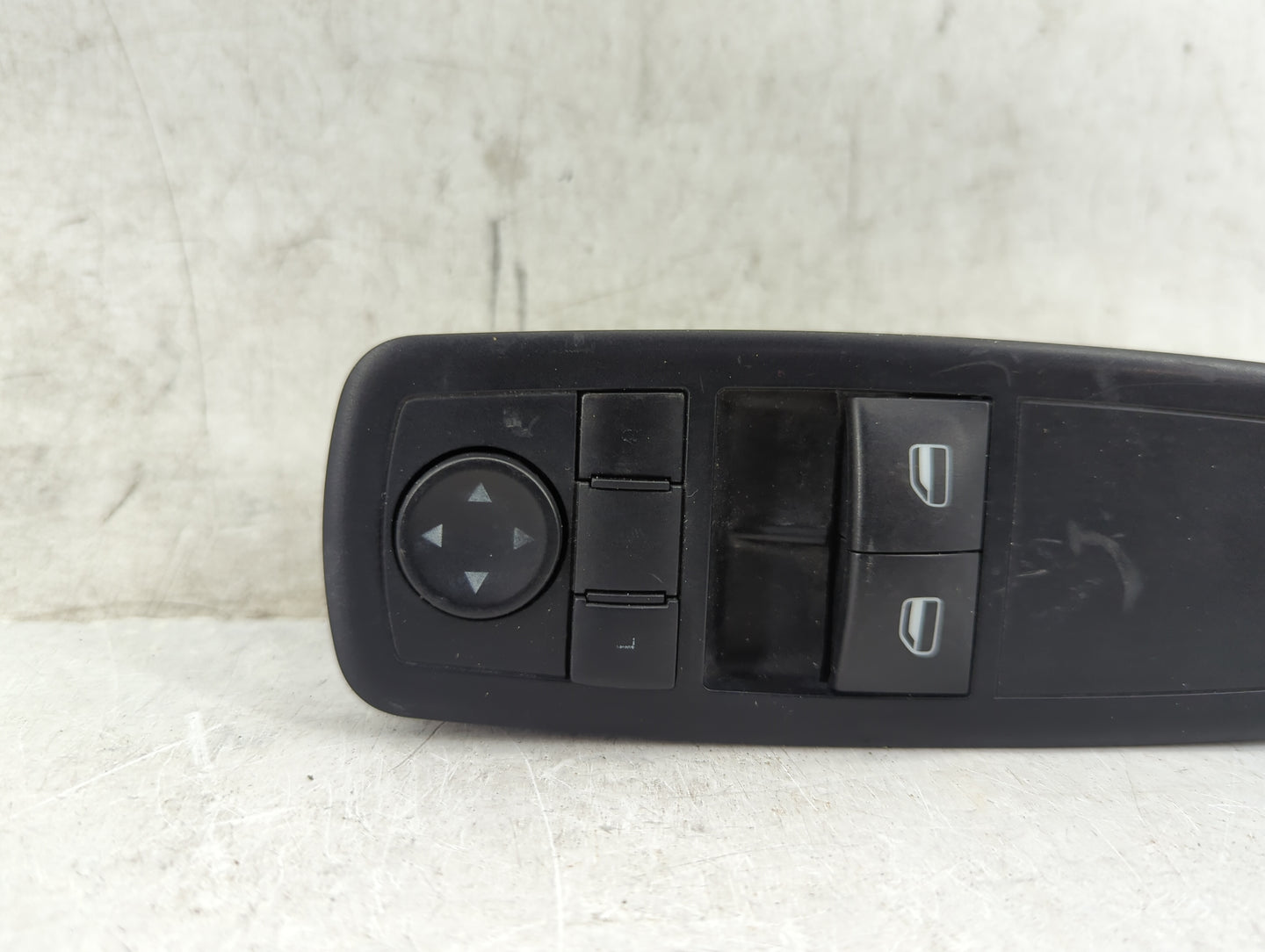 2012 Dodge Caravan Master Power Window Switch Replacement Driver Side Left P/N:68110870AA Fits OEM Used Auto Parts - Oemused