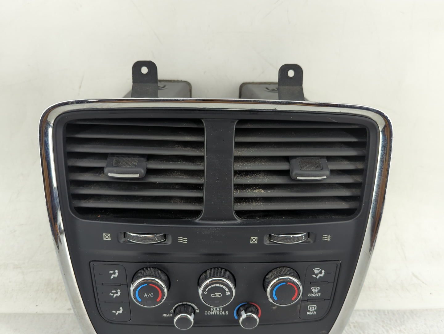 2012 Dodge Caravan Climate Control Module Temperature AC/Heater Replacement P/N:68110972AA Fits OEM Used Auto Parts - Oemuse