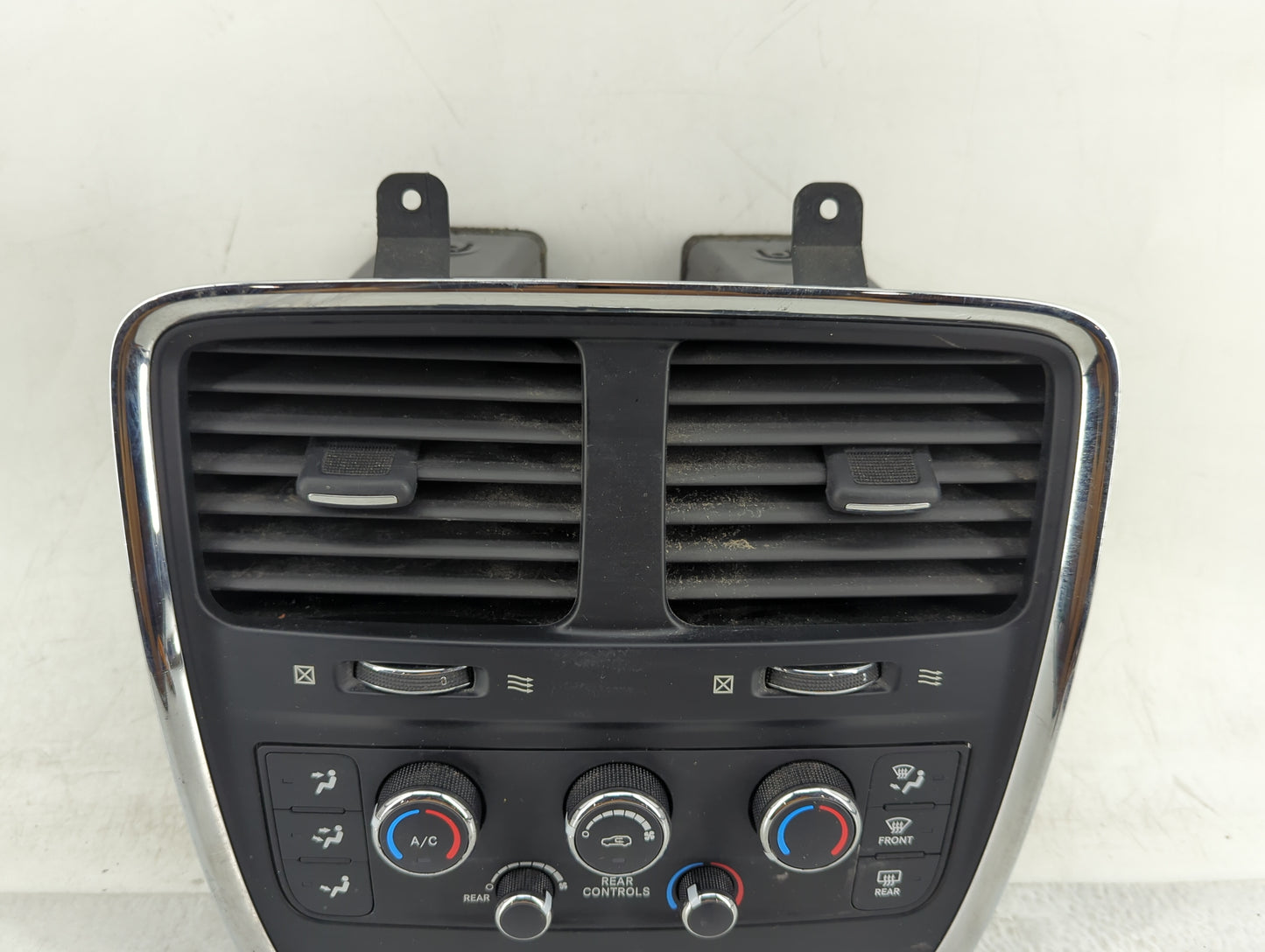 2012 Dodge Caravan Climate Control Module Temperature AC/Heater Replacement P/N:68110972AA Fits OEM Used Auto Parts - Oemuse
